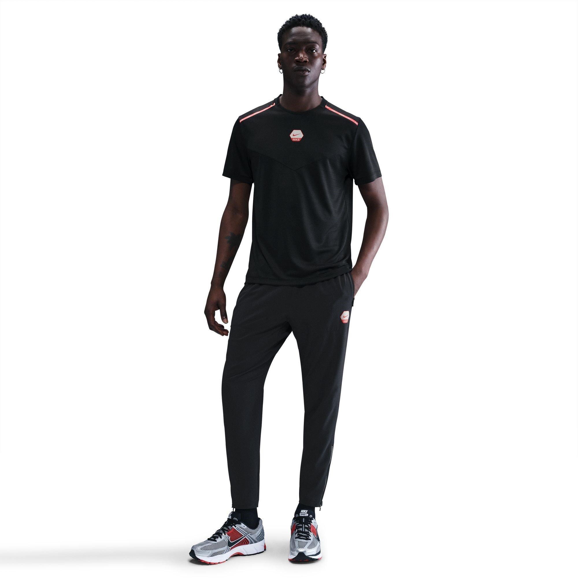 Black/Red - Nike - City Run Tee Sn61 - 3