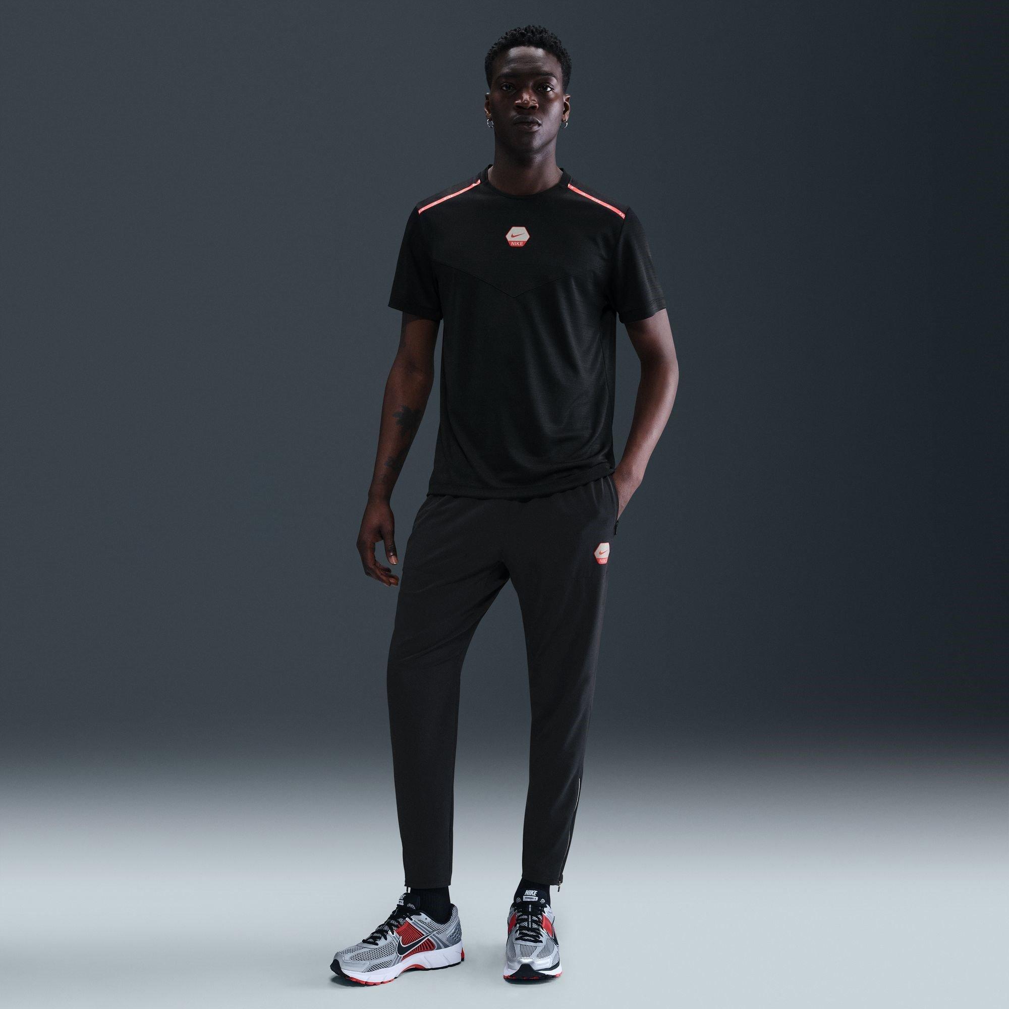 Black/Red - Nike - City Run Tee Sn61 - 7