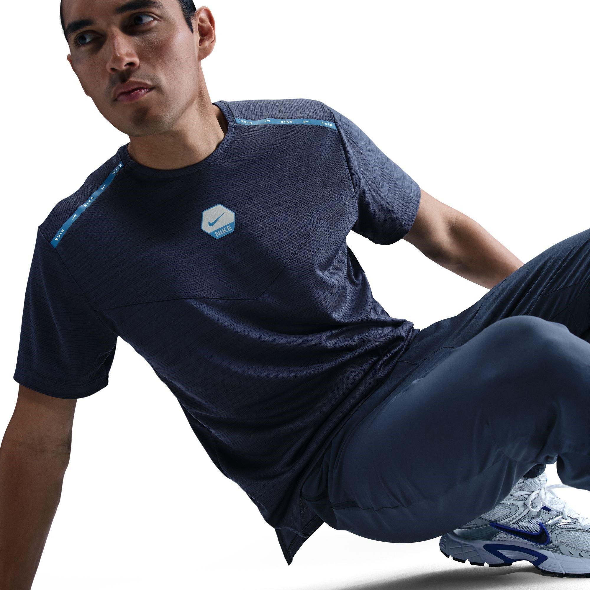 Midnight Navy - Nike - Nike City Run Tee Sn61 - 5