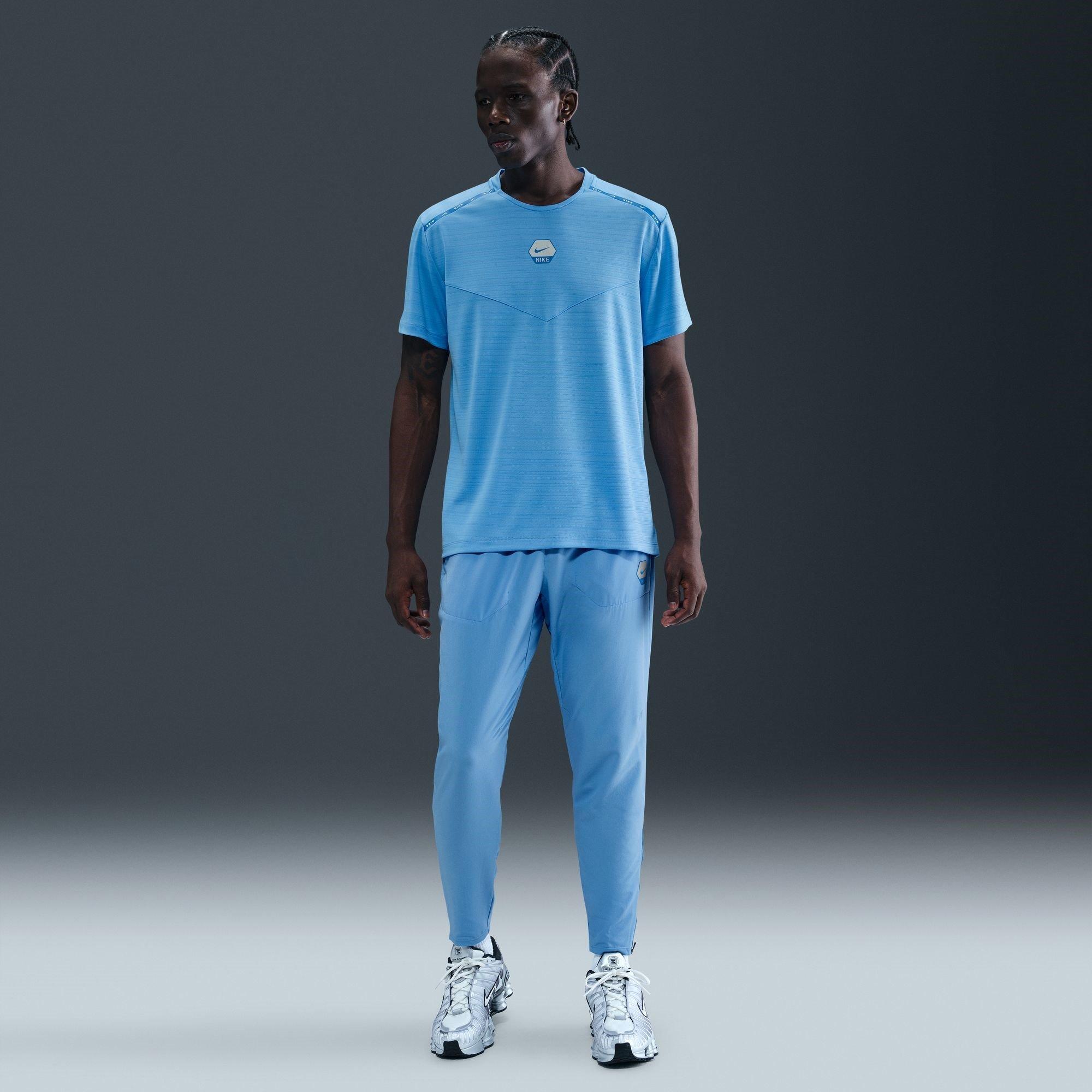 Universitätsblau - Nike - Nike City Run Tee Sn61 - 7