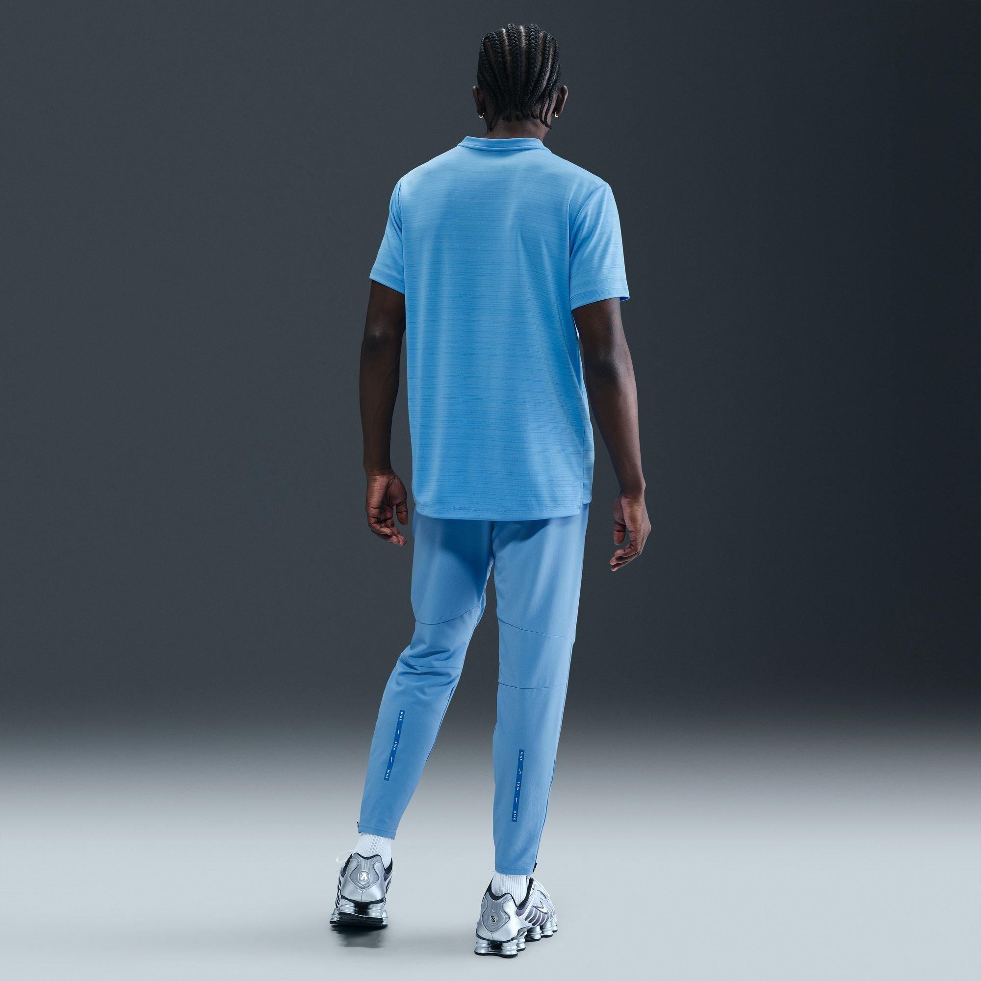 Universitätsblau - Nike - Nike City Run Tee Sn61 - 8