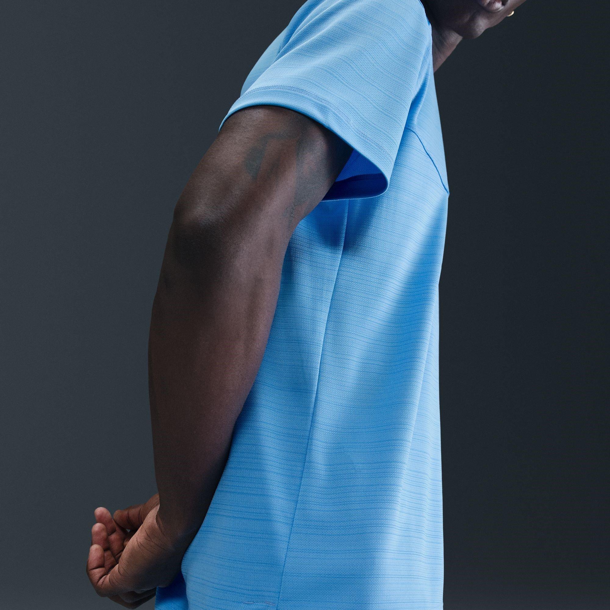 Universitätsblau - Nike - Nike City Run Tee Sn61 - 9
