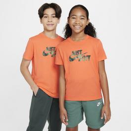 Nike Sportswear Graphic Juniors T Shirt