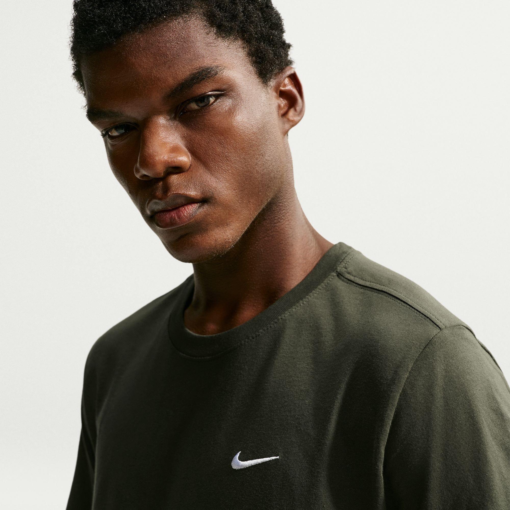 Nike Sportswear Club T-Shirt Mens