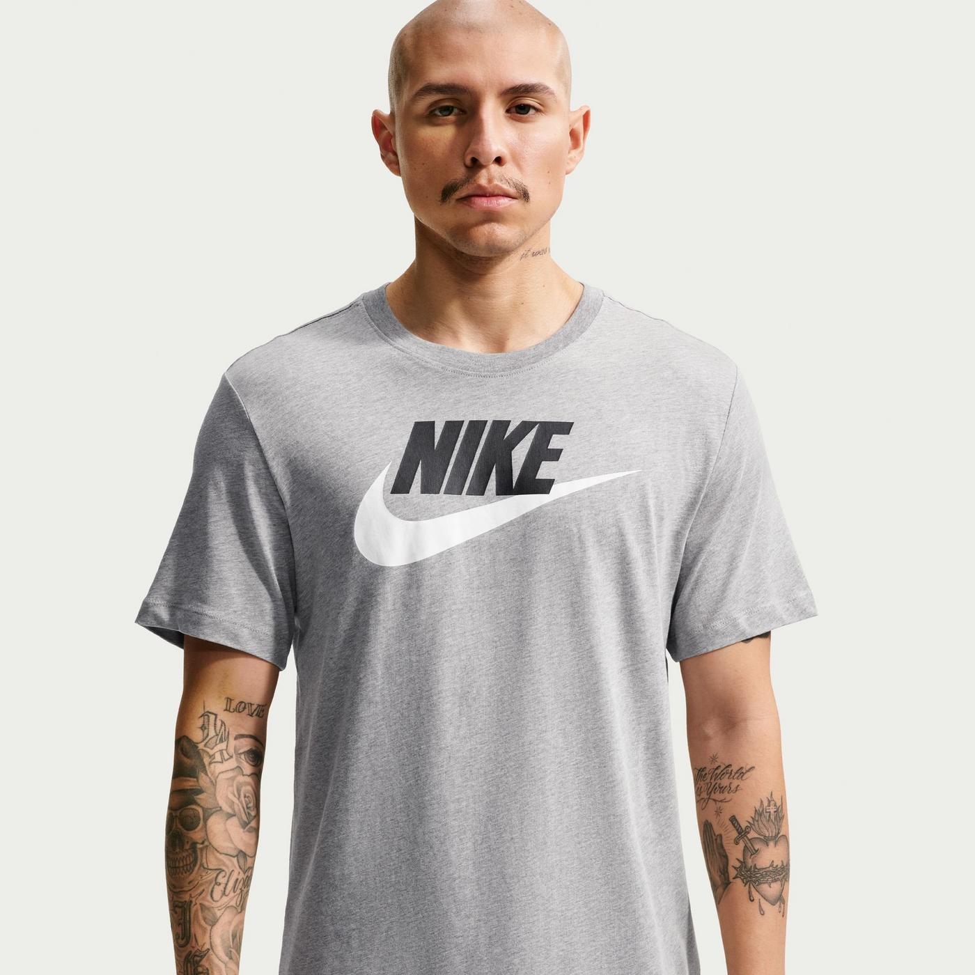 Nike Camiseta Club Tee — foto 7
