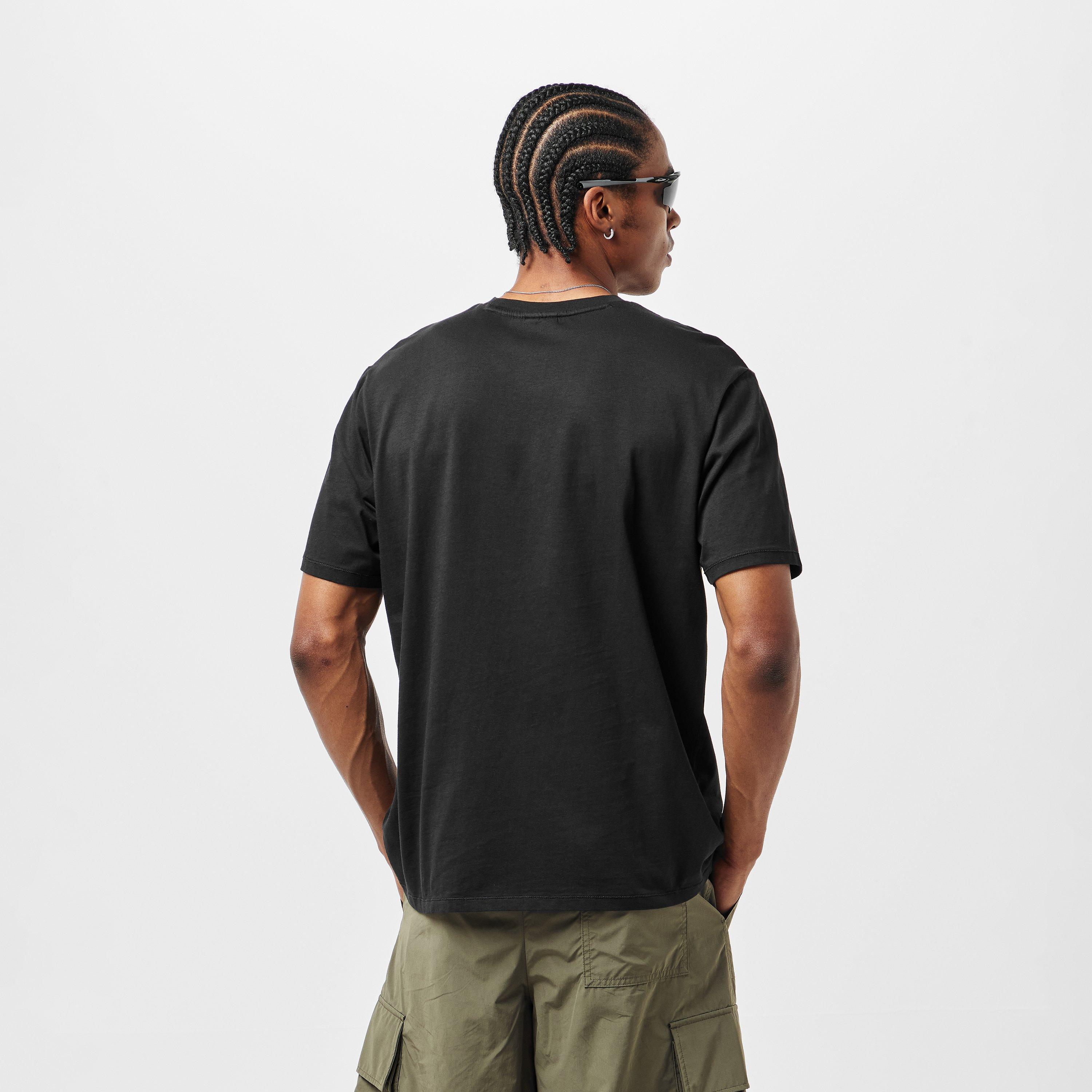 Black Beauty - Napapijri - Napa Badge Short Sleeve T-Shirt Mens - 4