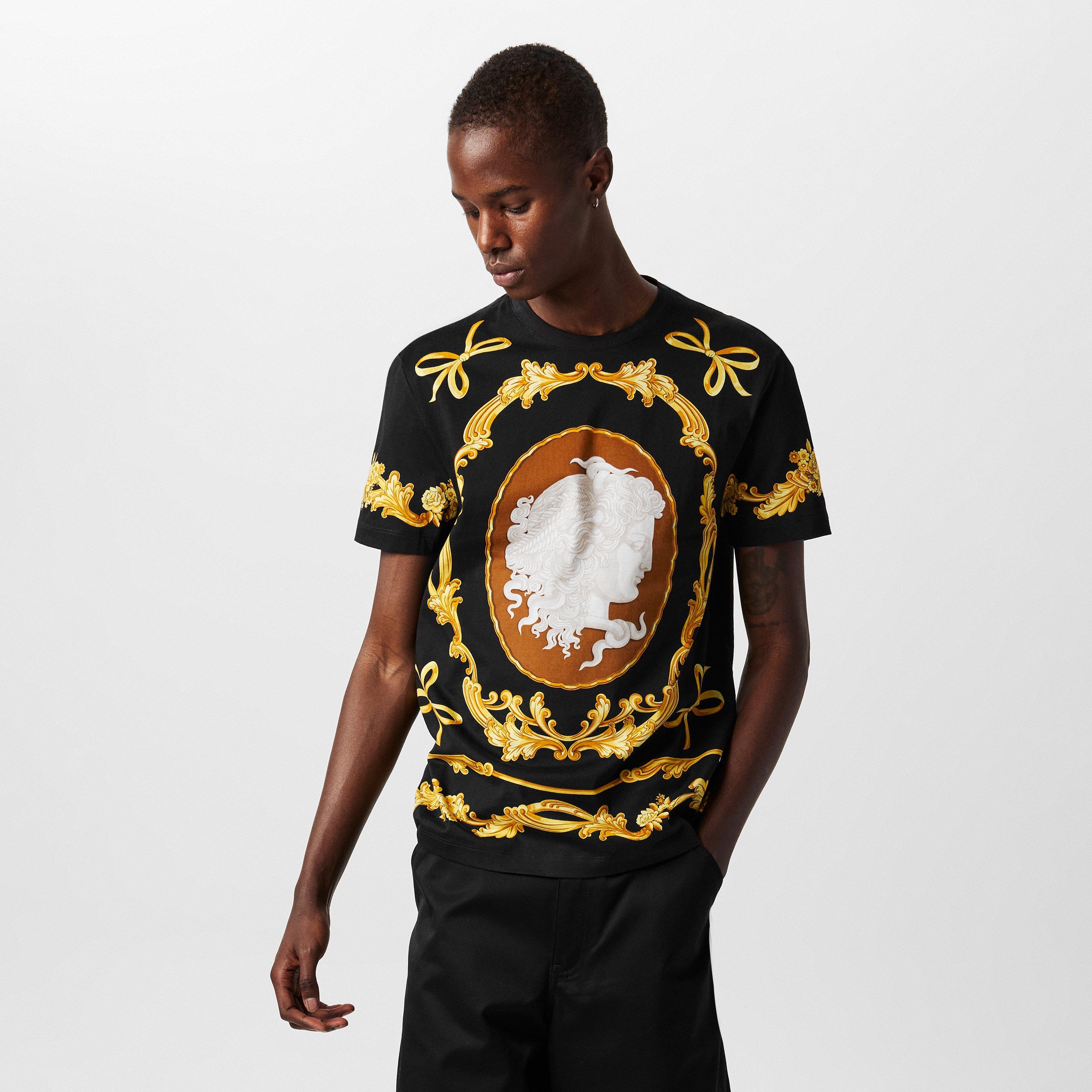 Versace Medusa Cameo Print T-Shirt | Cruise Fashion