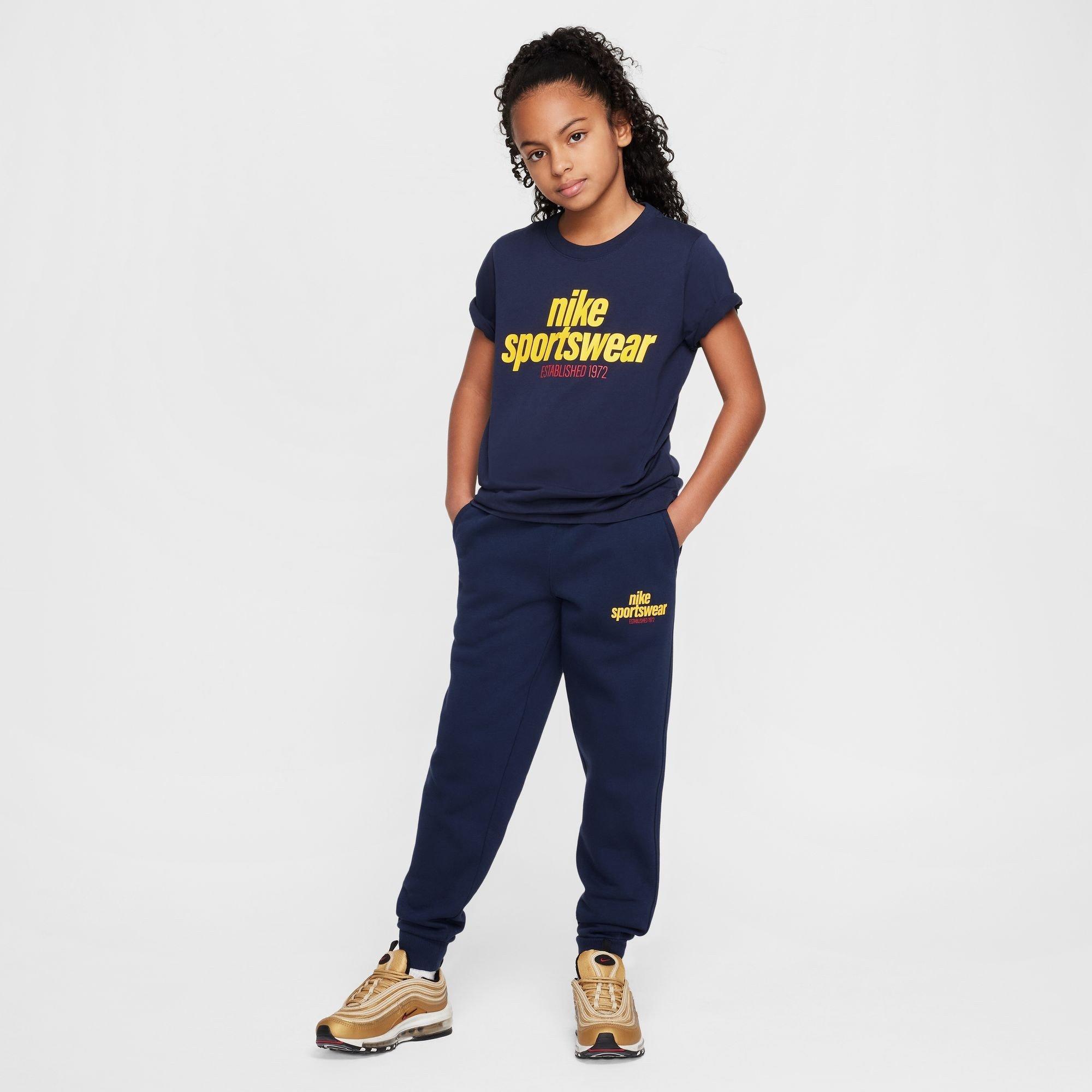 Obsidian - Nike - Nike K NSW T Clb FAM Jn99 - 5