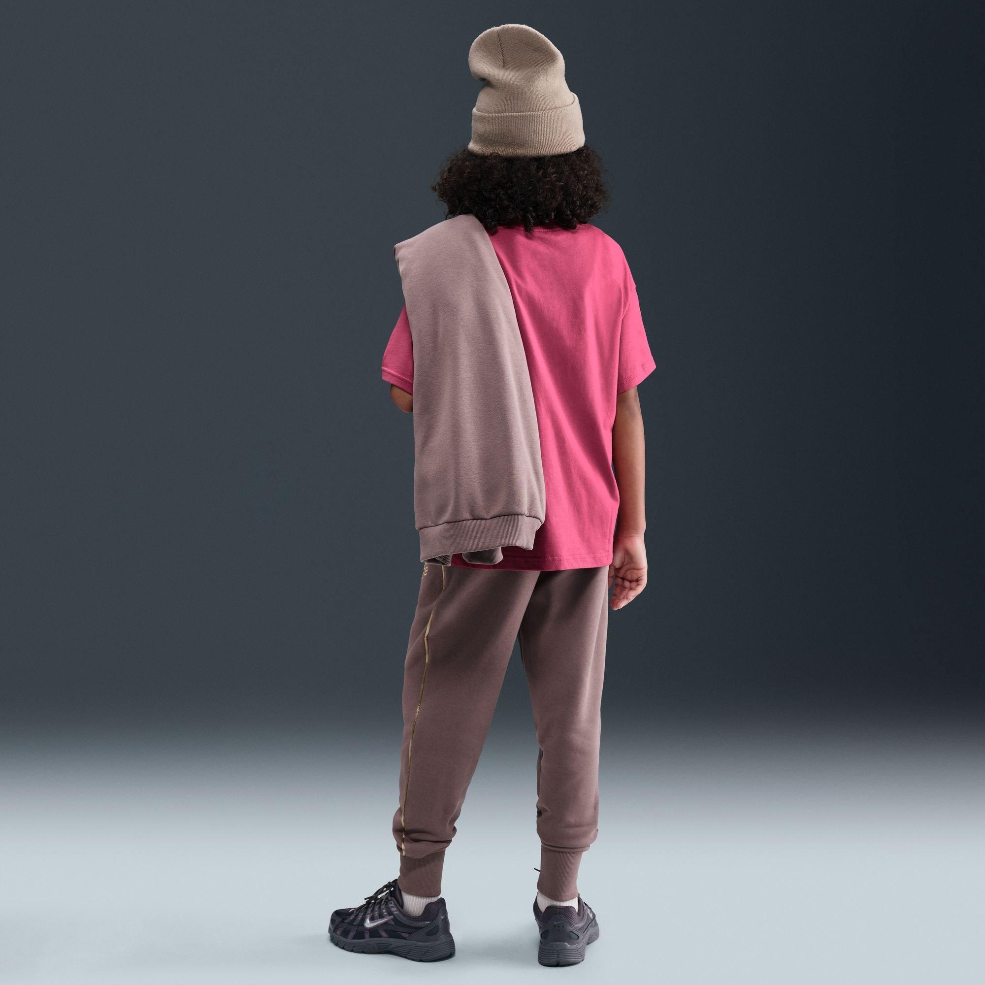 Sweet Beet - Nike - Nike G Nsw Tee Shine Jn99 - 8
