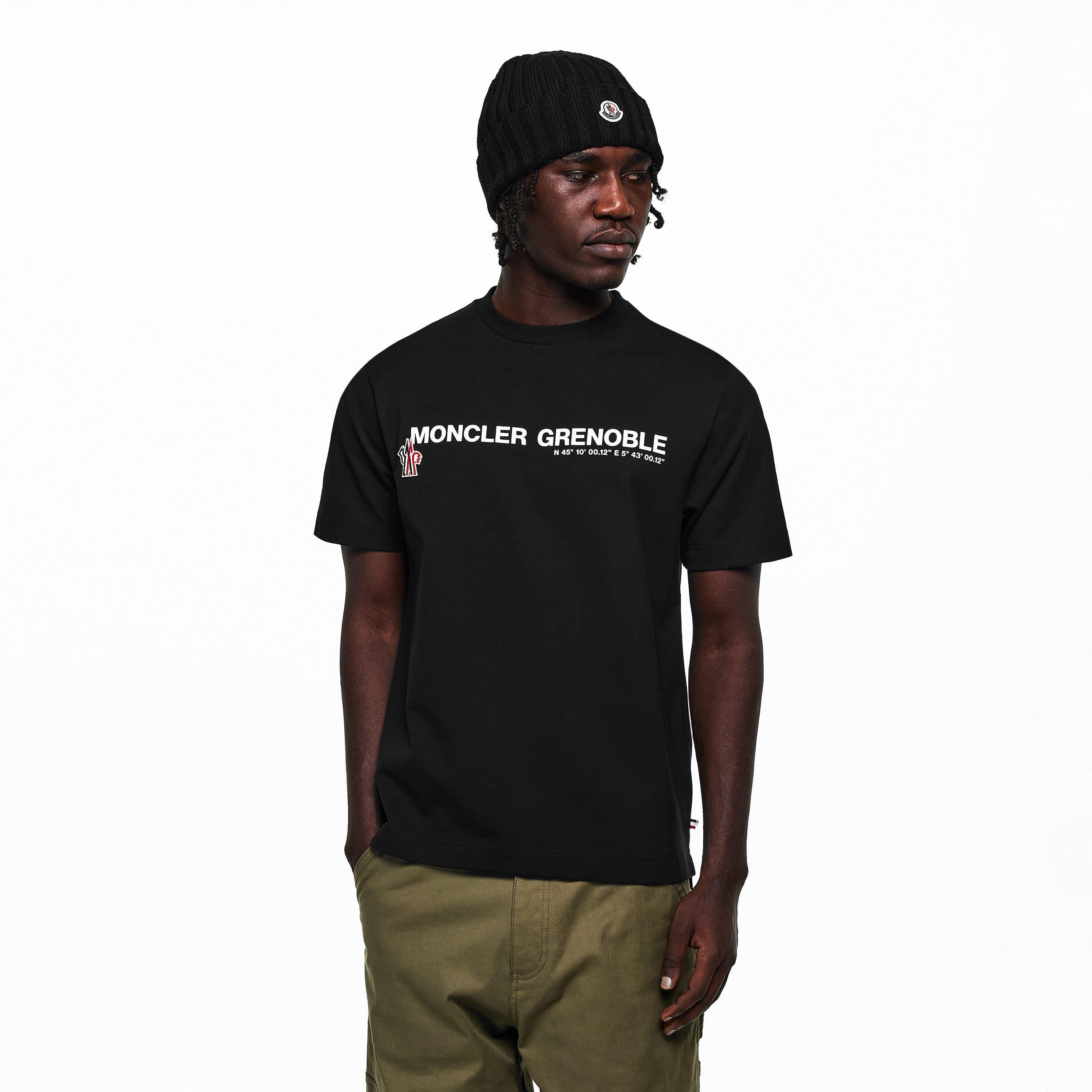 Moncler | Mens Logo T-Shirt | HARVEY NICHOLS