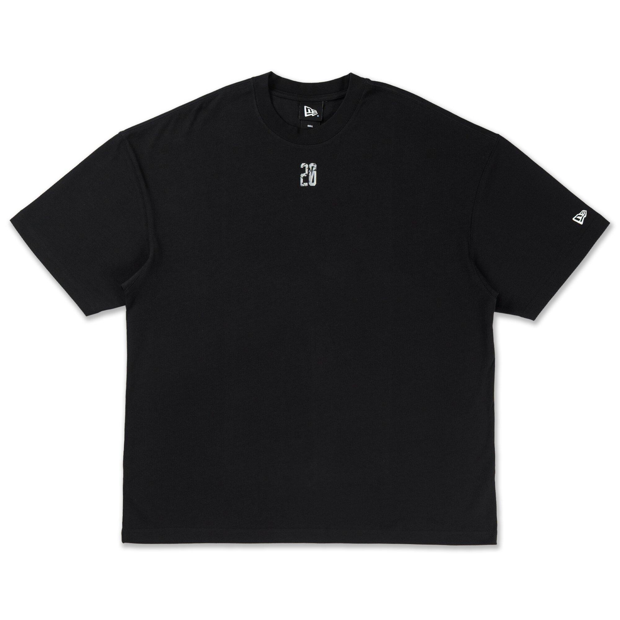 BLACK - New Era - Men's Stretch Arc Short Sleeve T-Shirt - 1
