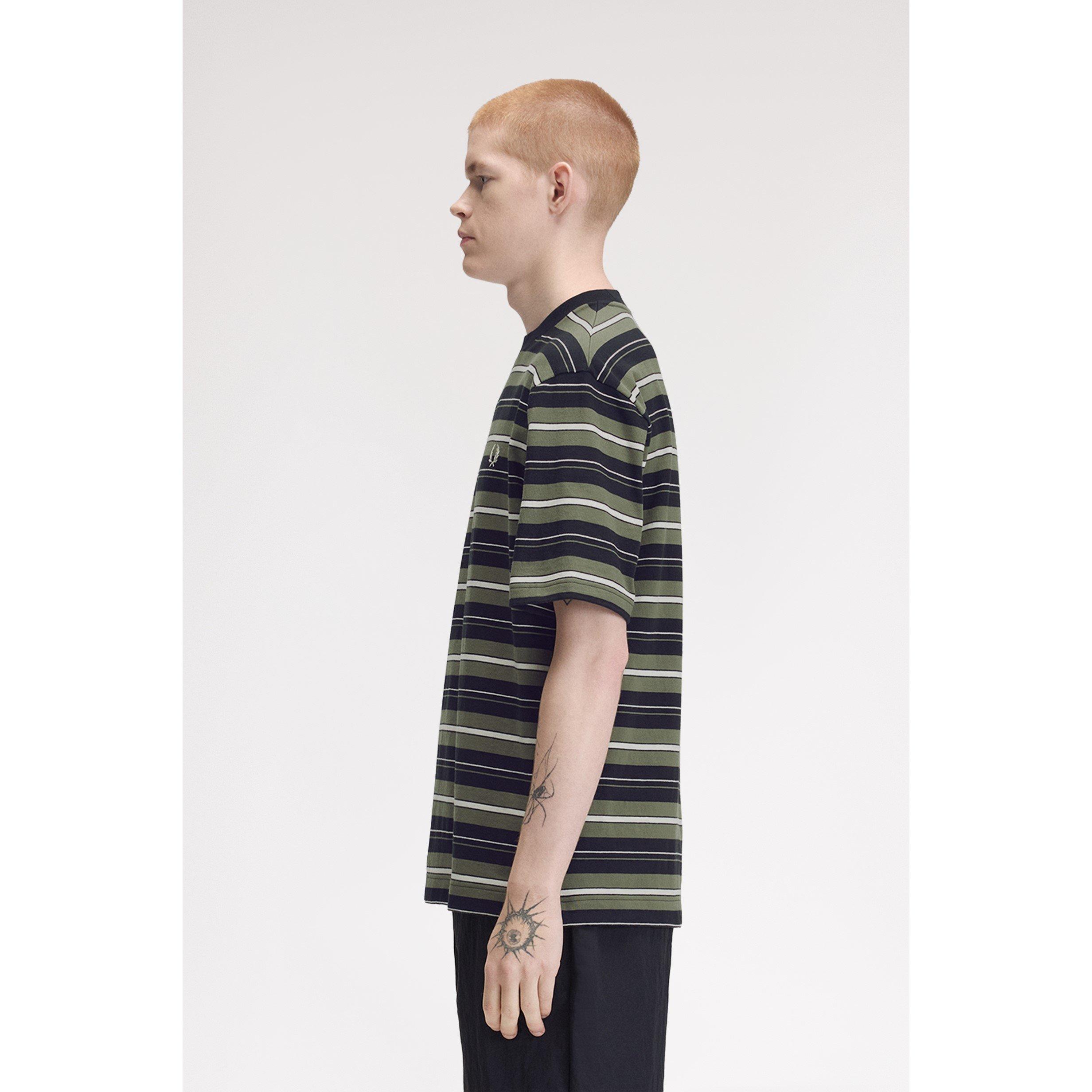 Black 102 - Fred Perry - Fred Stripe T Sn64 - 4