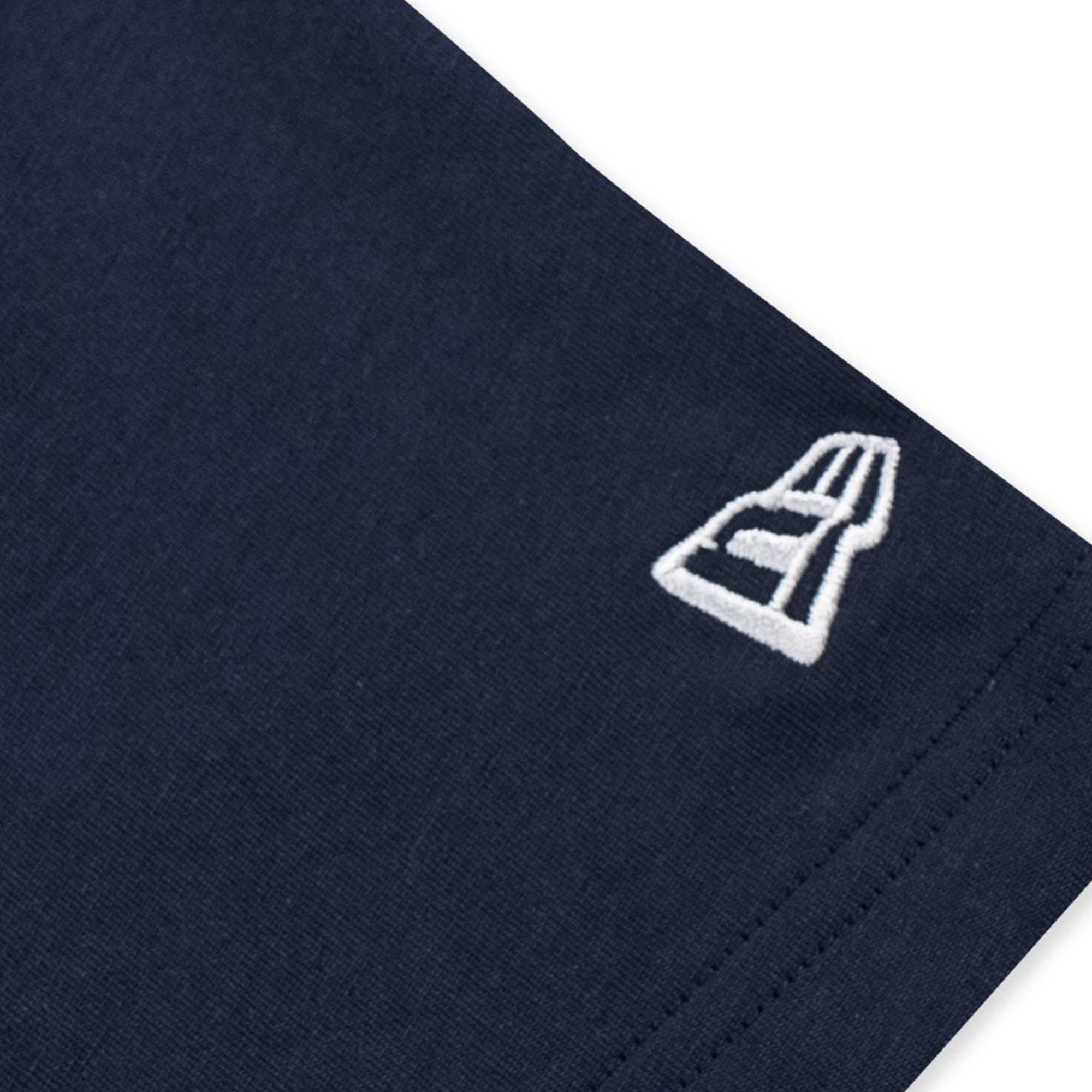 NAVY - New Era - New Essential New York Yankees T-Shirt - 4