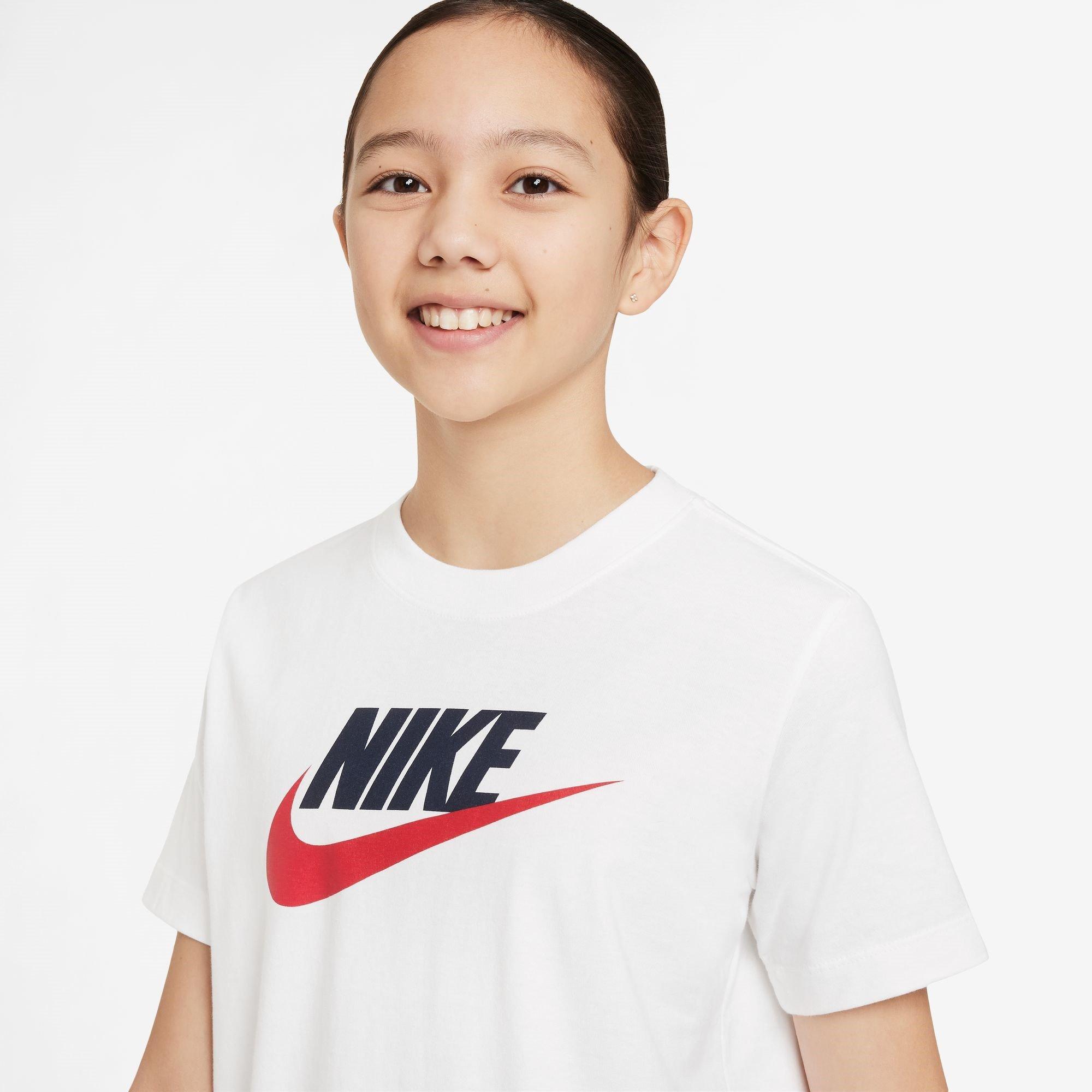 White/Blk/Red - Nike - Sportswear T-Shirt Junior - 7