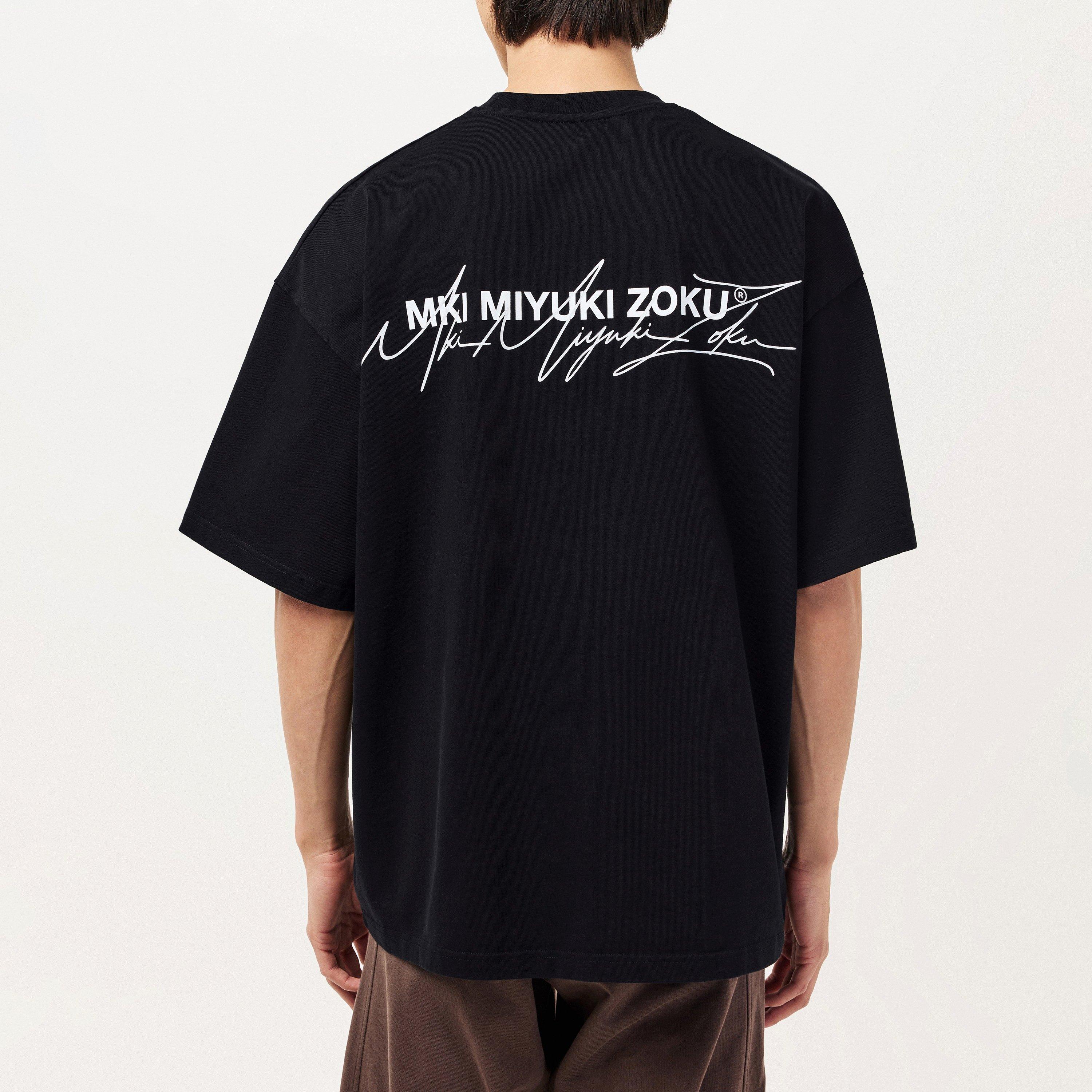 MKI | Script T-Shirt | Oversized T-Shirts | Cruise Fashion