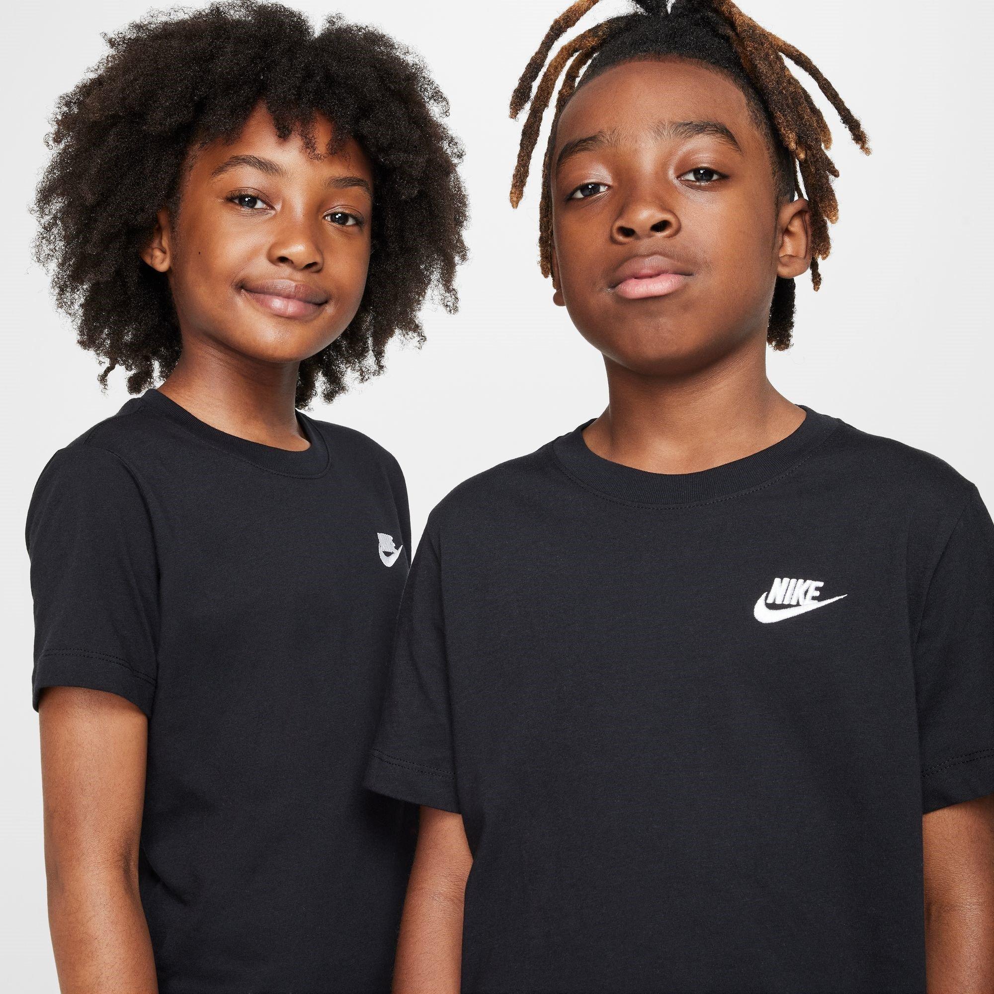 Preto - Nike - Futura T Shirt Junior Boys - 8