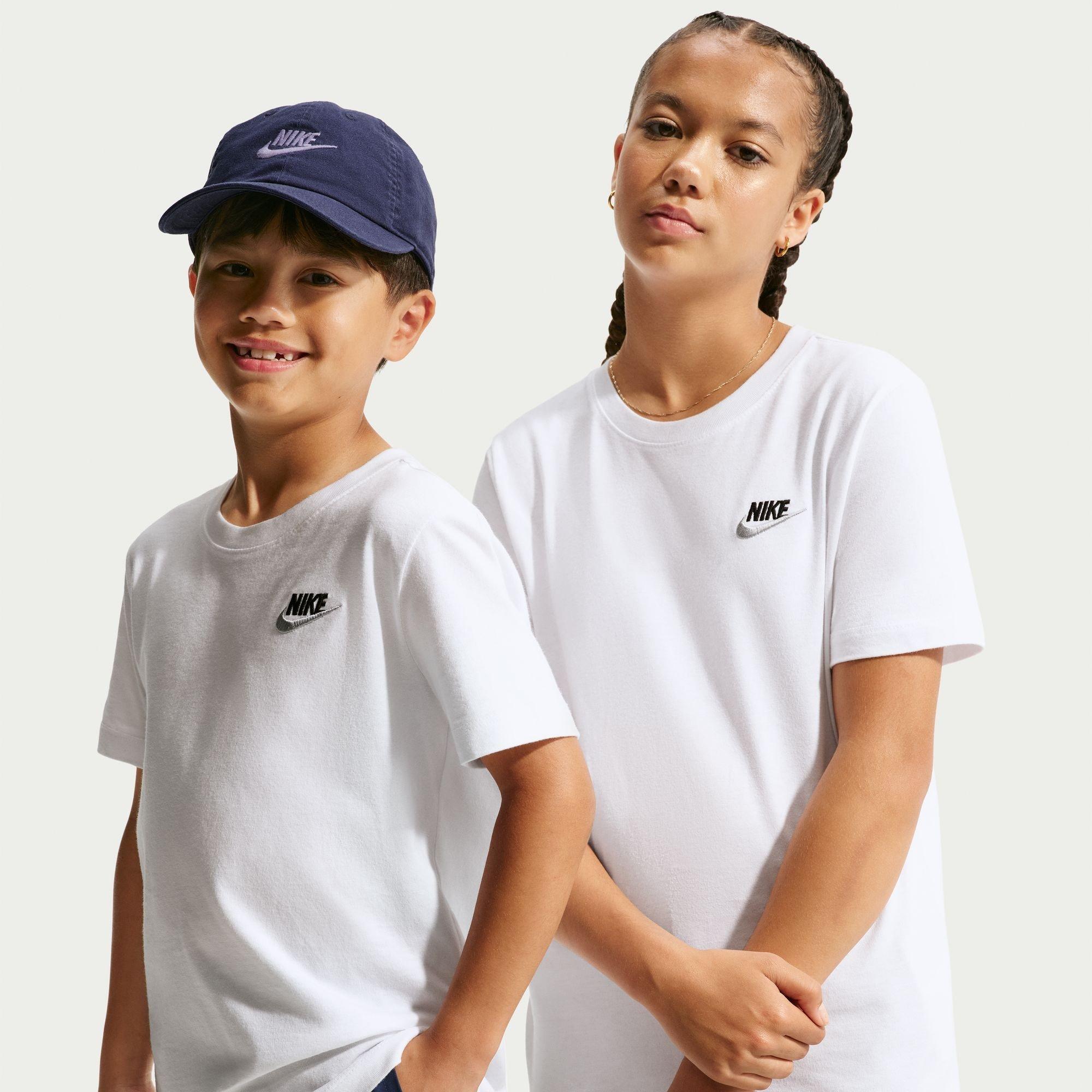 Nike Boys Futura T Shirt Junior - White/Black - 11-12 Yrs