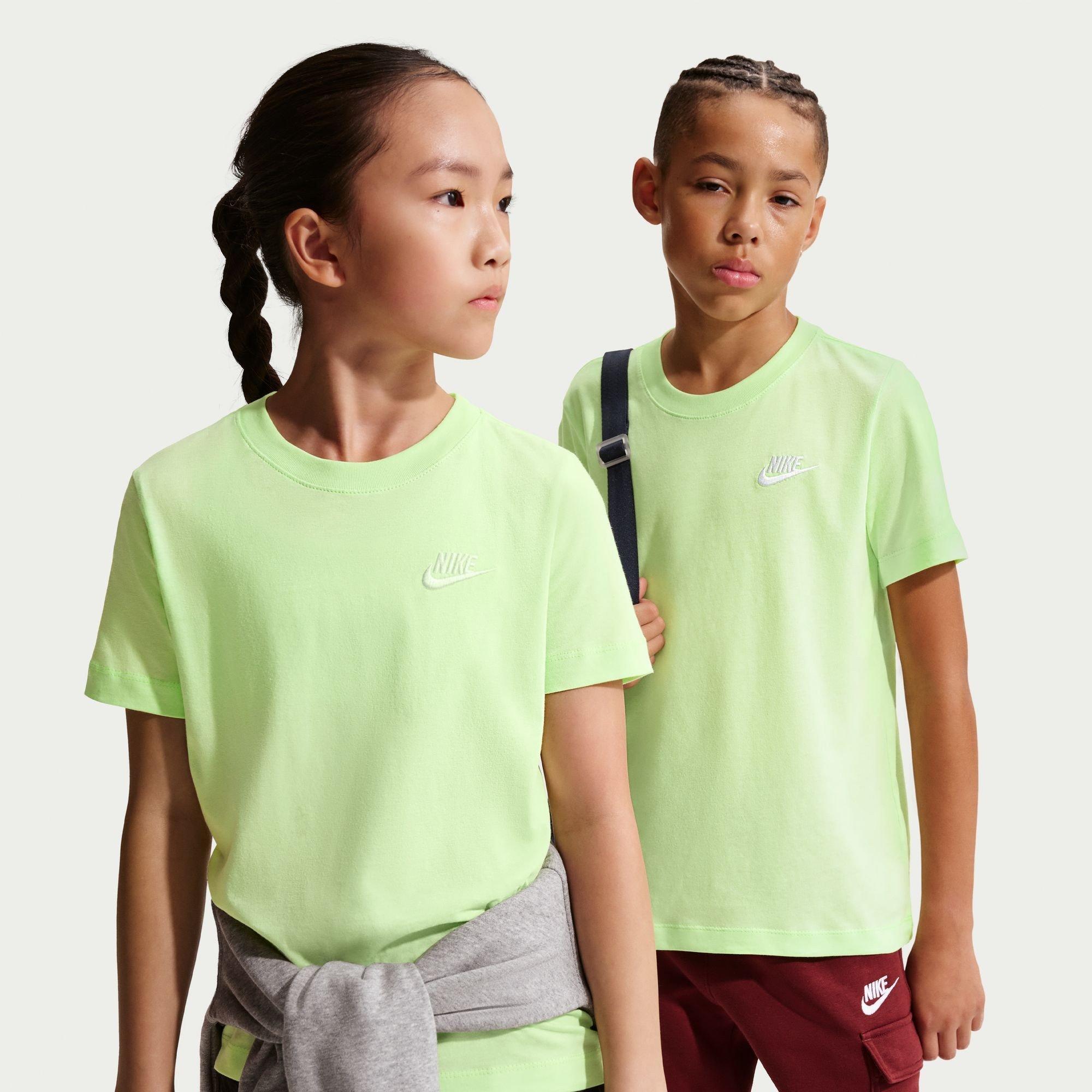 Nike  Lime Futura T Shirt Junior Boys - 11-12 Yrs