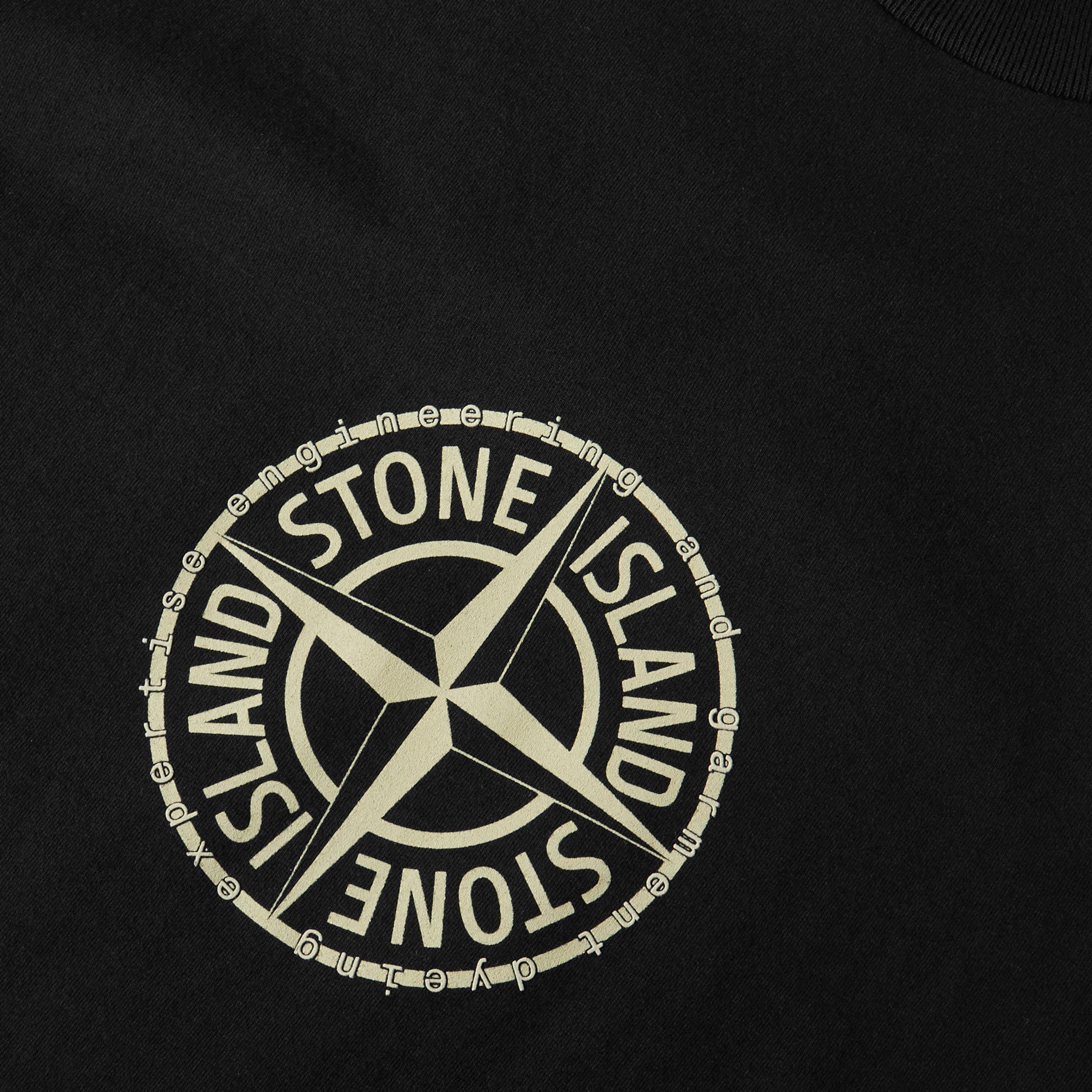 Black V0029 - Stone Island - Men's T-Shirt - 3