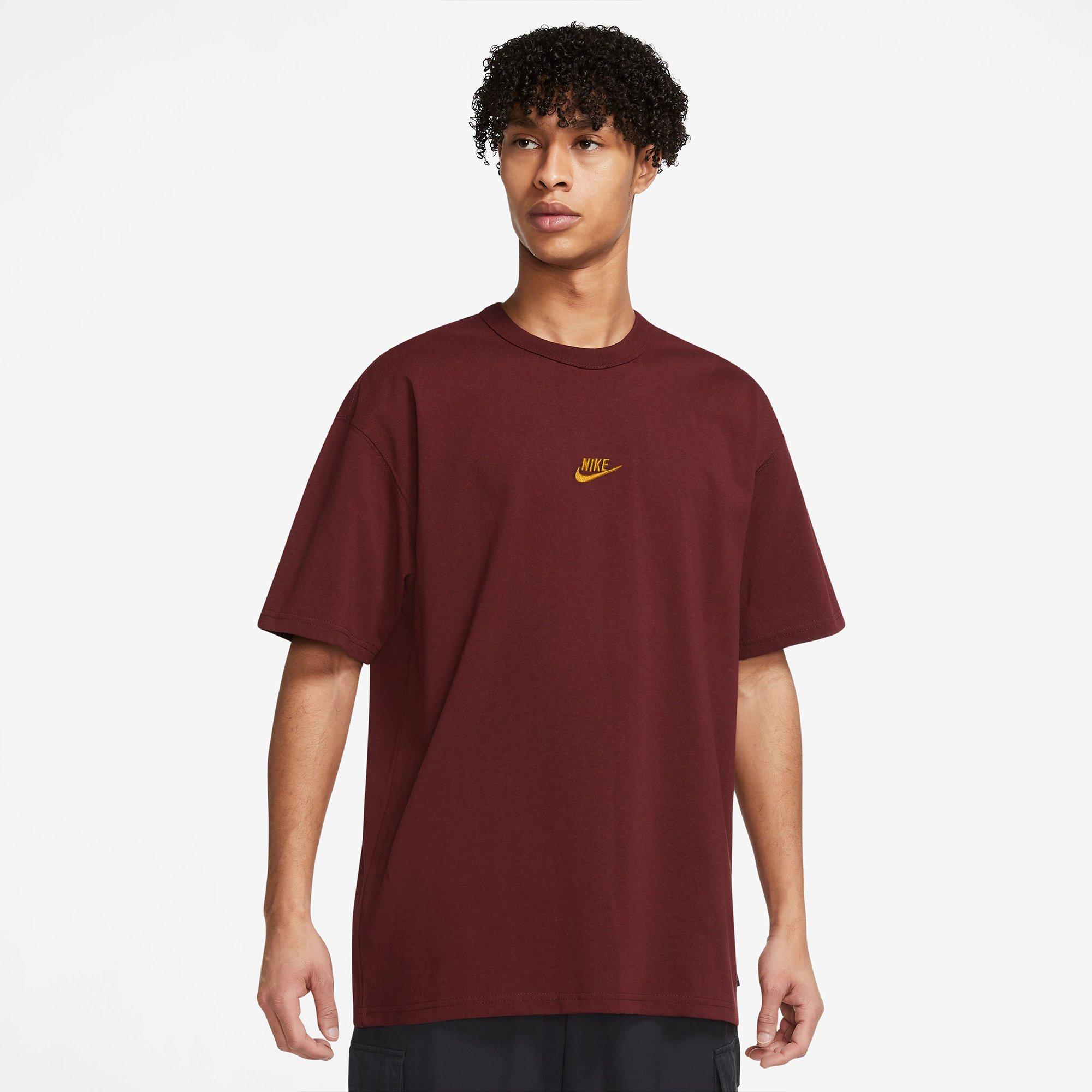Team Red/Gold - Nike - Nike Essn Sust Tee Sn61 - 4
