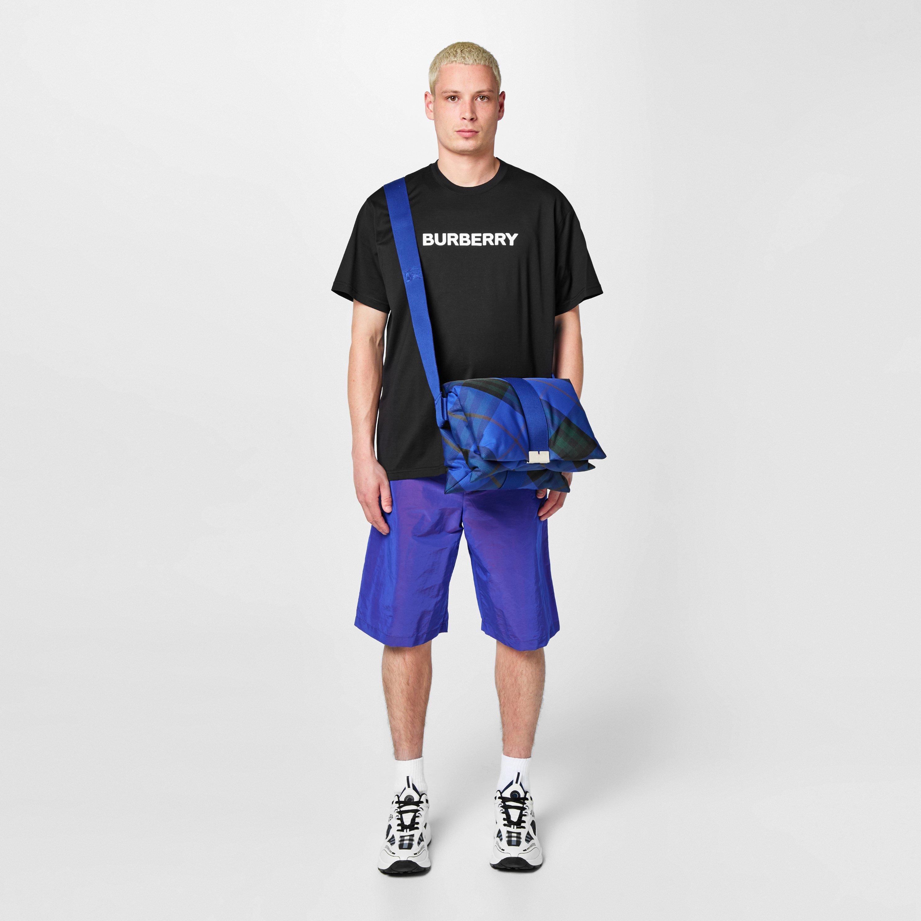 Black A1189 - Burberry - Harriston T-Shirt - 6