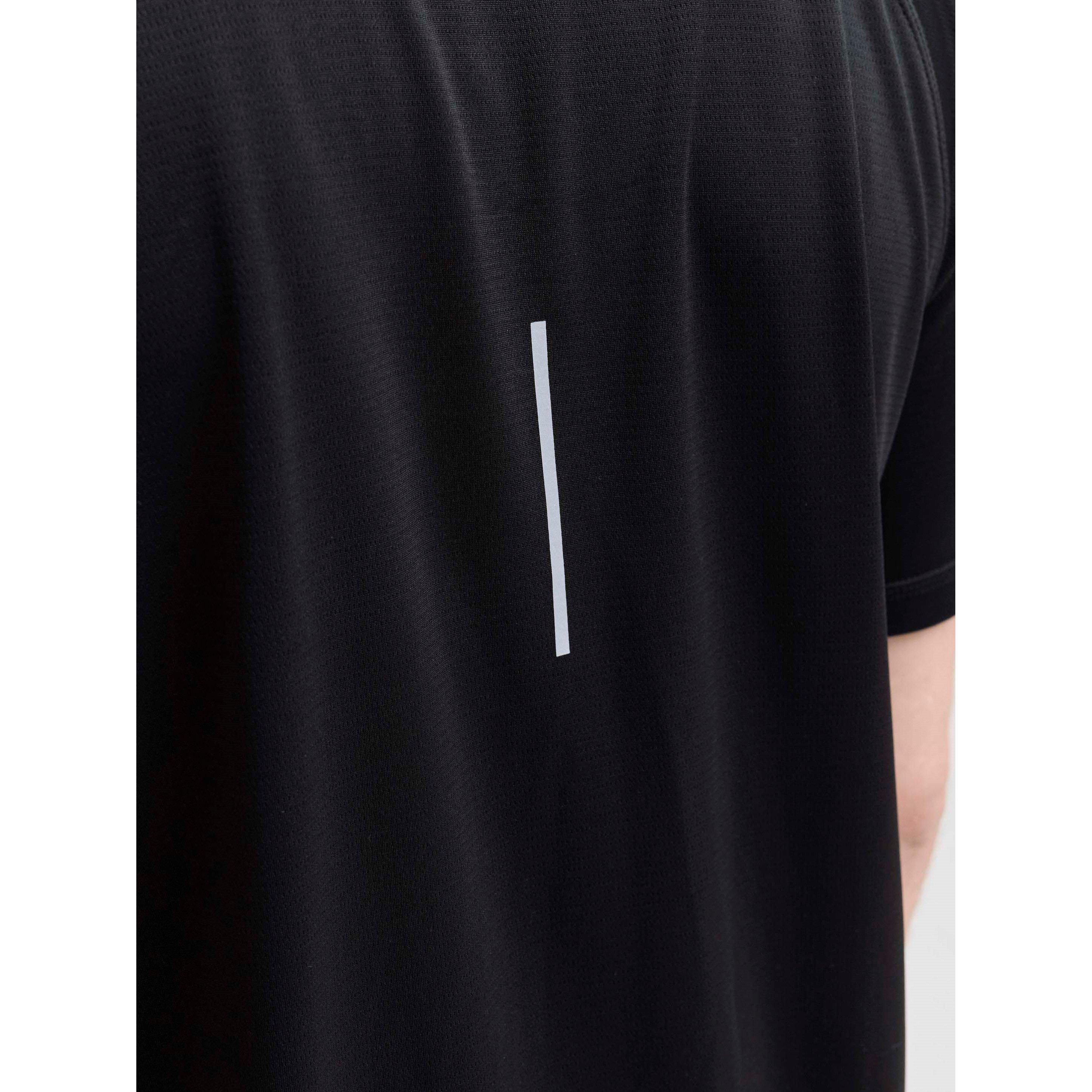 Black - Jack and Jones - CNZ Active T-Shirt Mens - 5