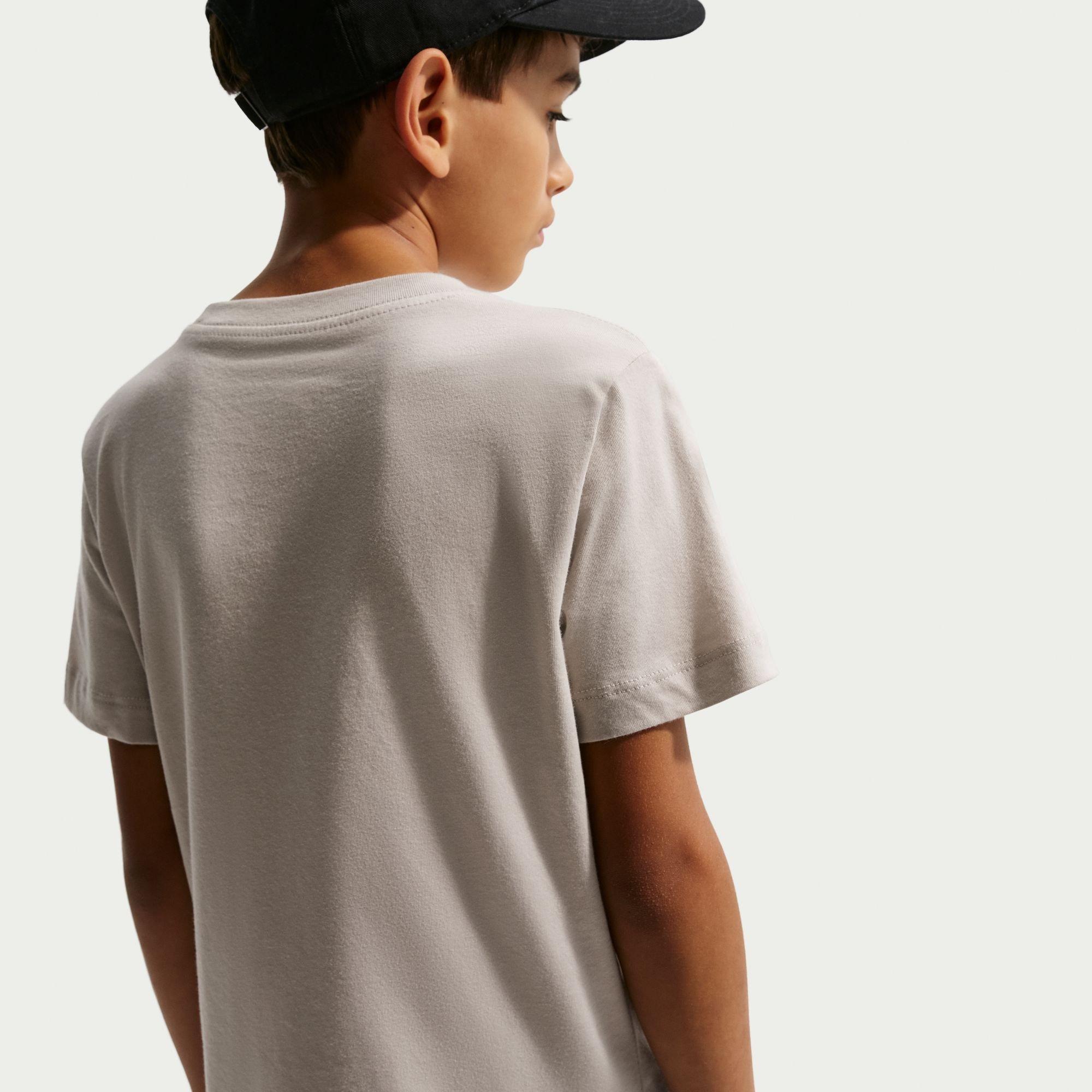 Cream II - Nike - Sportswear Embroidered Futura Juniors T Shirt - 5