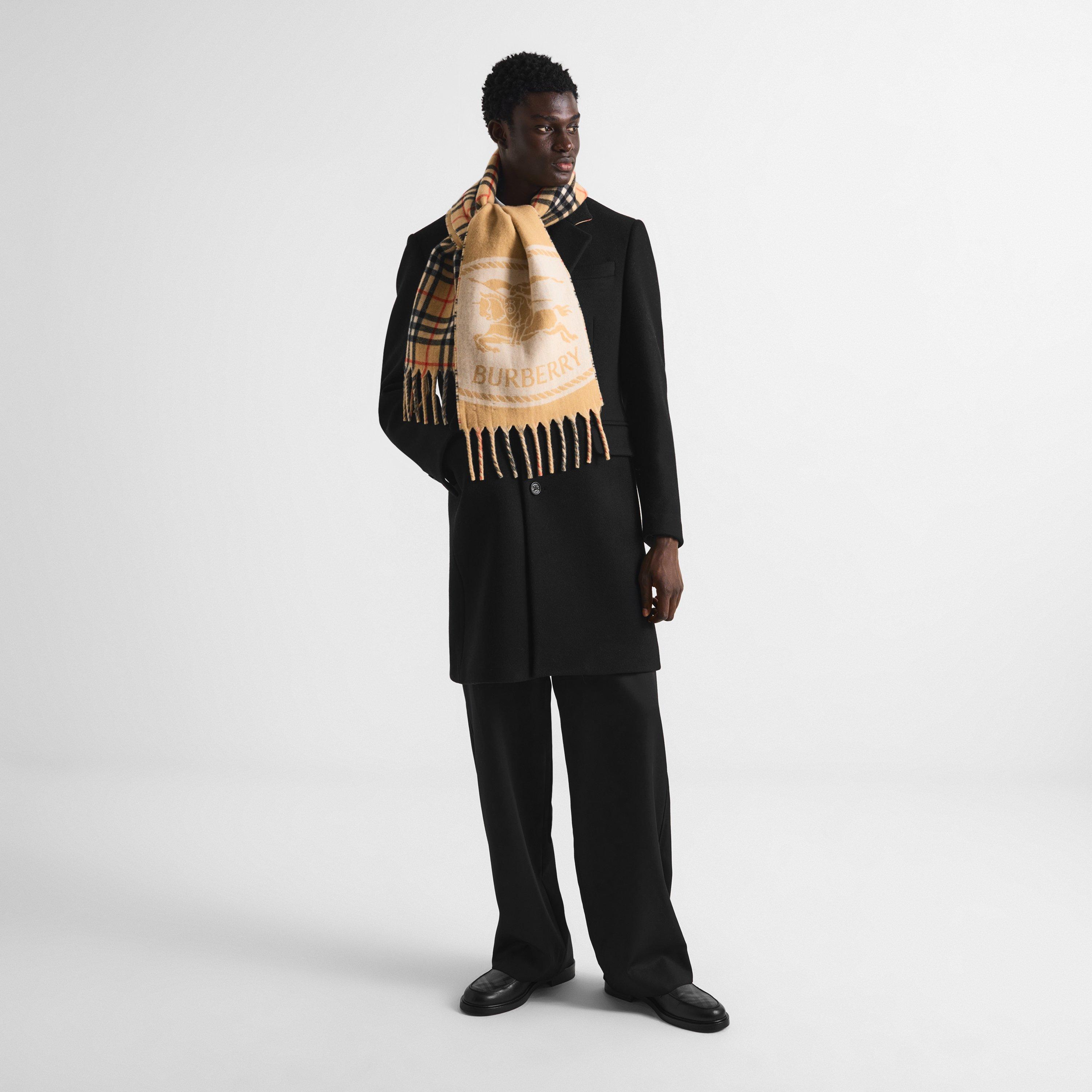 Black - Burberry - Men's Beverley Wool Slim-Fit Overcoat - 6