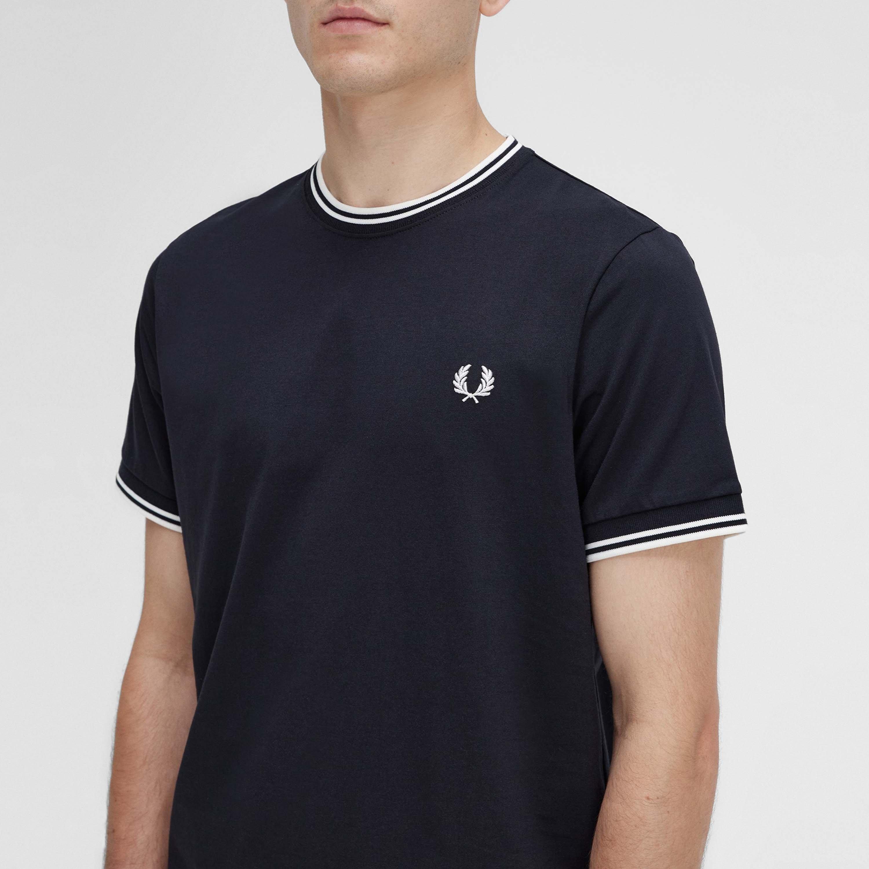 Black 102 - Fred Perry - Twin Tipped T-Shirt - 5