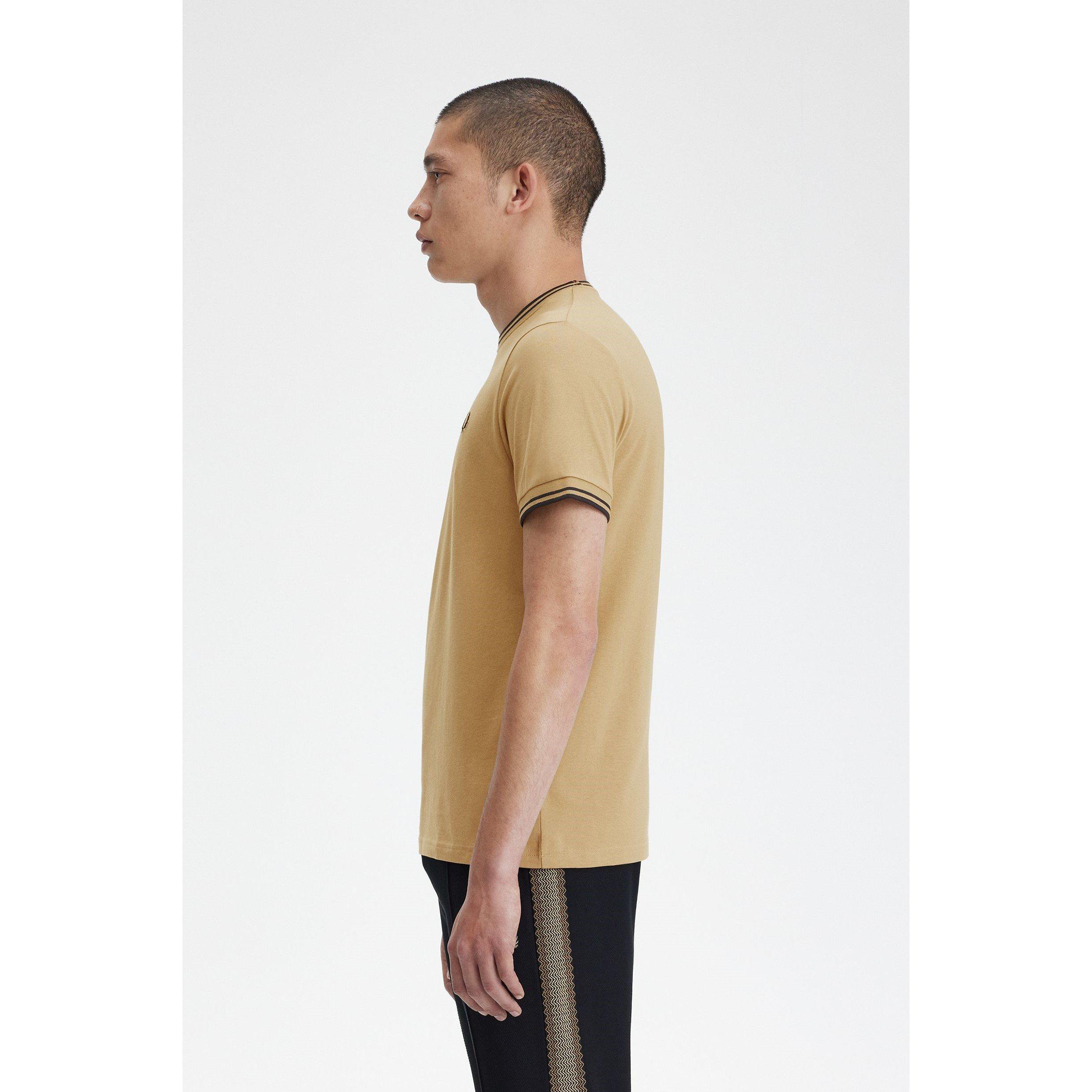 Fred Perry | Twin Tipped T-Shirt | Regular Fit T-Shirts