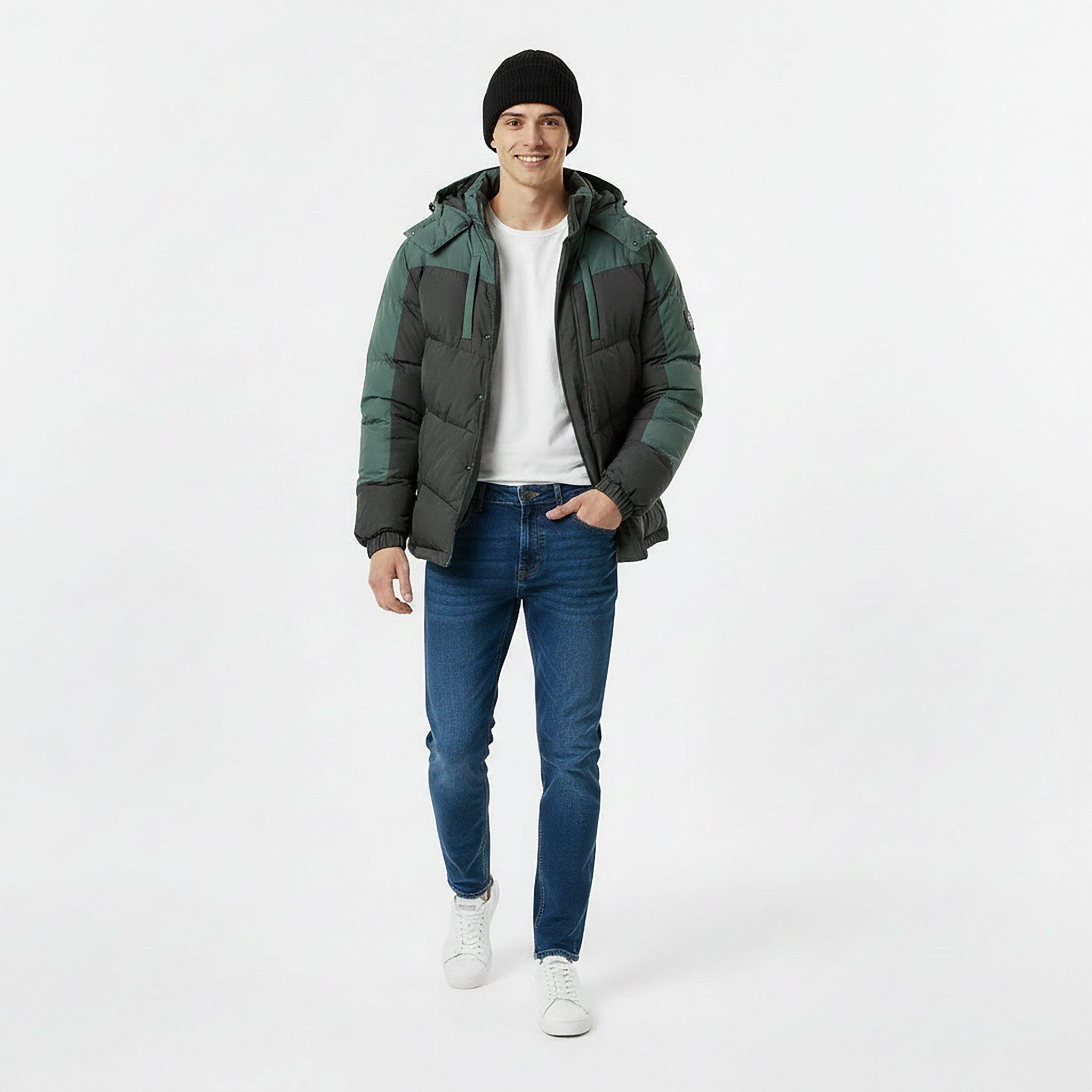 Black/Pine - Jack Wills - Men's Coast Water and Wind Resistant Hooded Short Puffer Jacket - 5