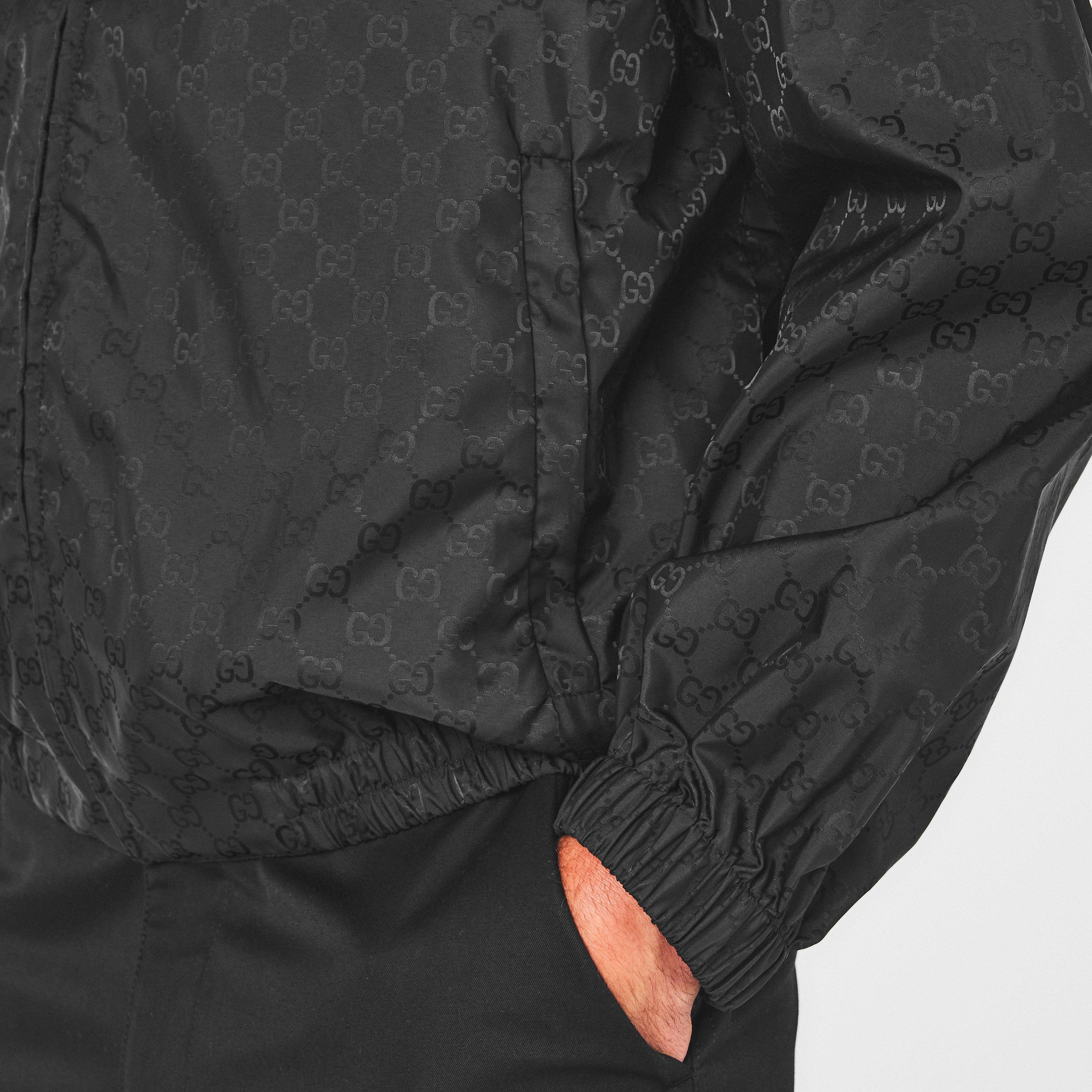 Black - Gucci - Men's  Lightweight Contemporary Fit Windbreaker - 5