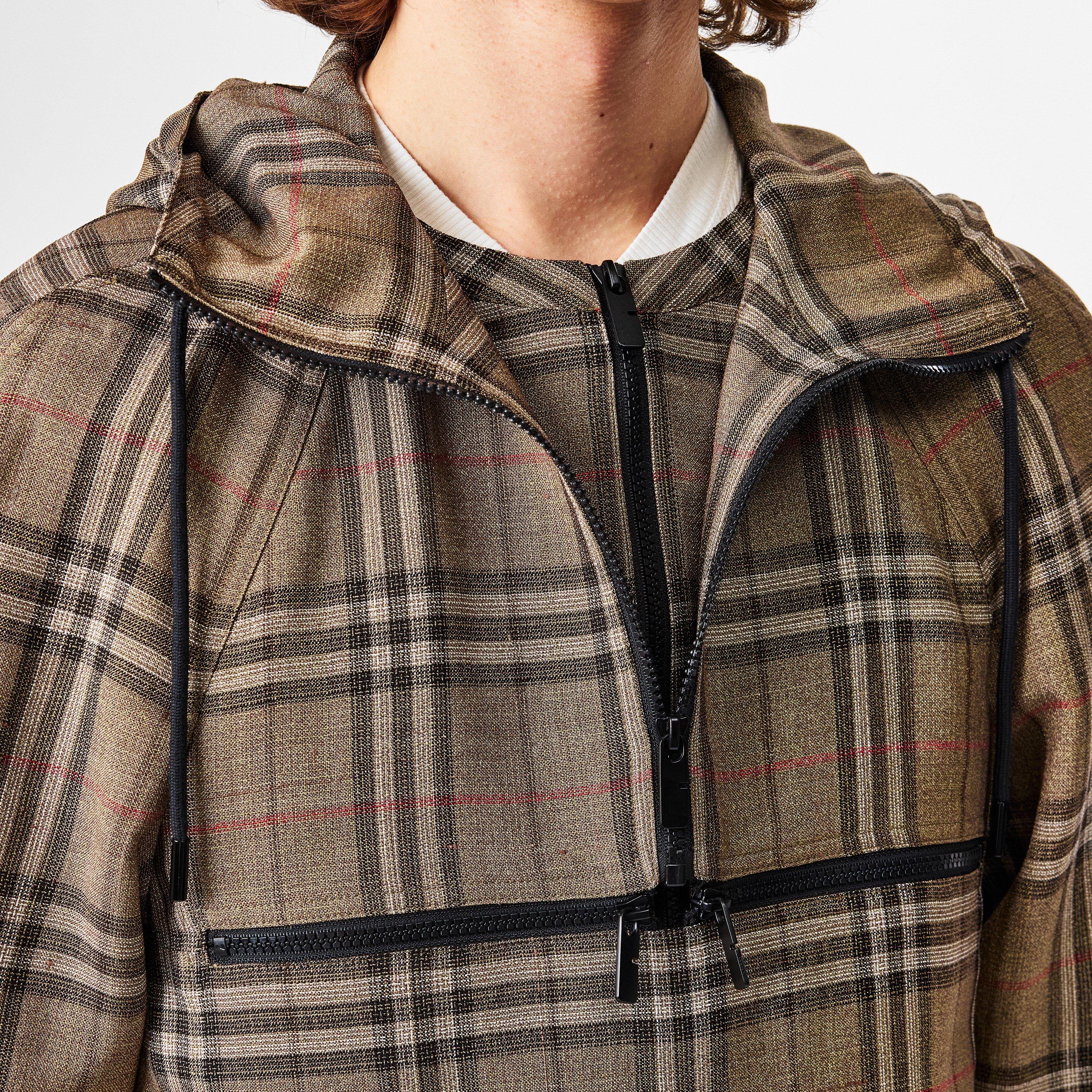 IP Check - Burberry - Men's Burb Show Tech Weather-Resistant Windbreaker - 5