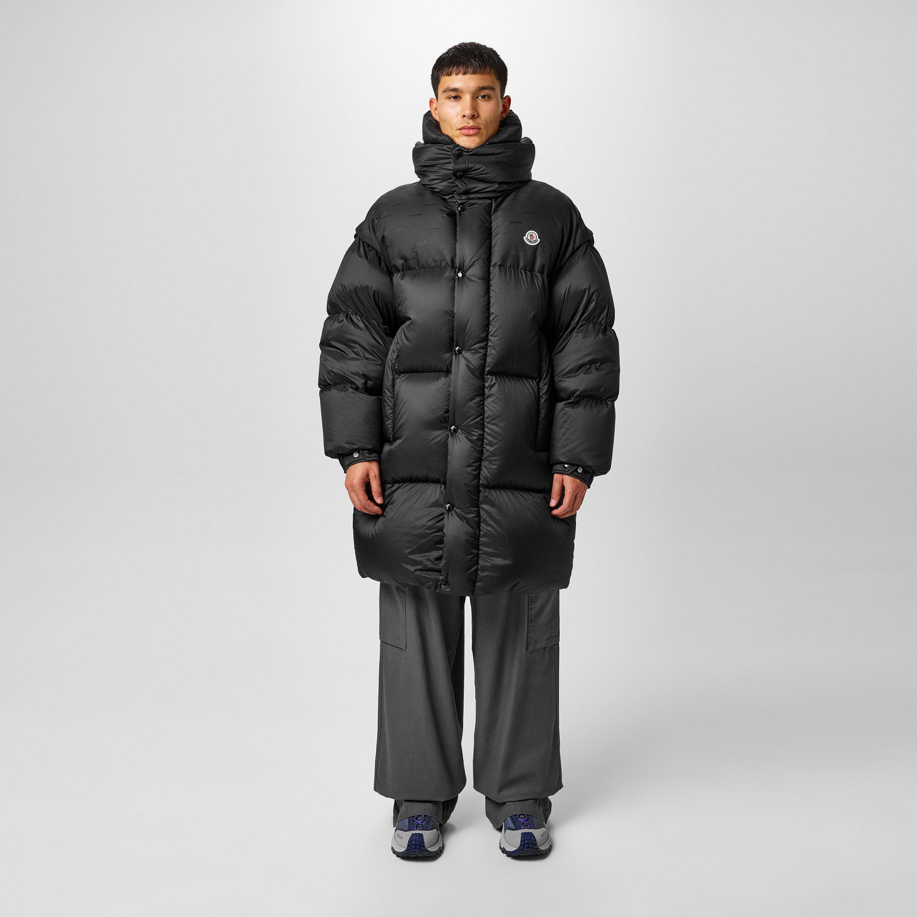 Black 999 - Moncler - Men's Verone Goose Down Long Sleeve Short Puffer Jacket - 4