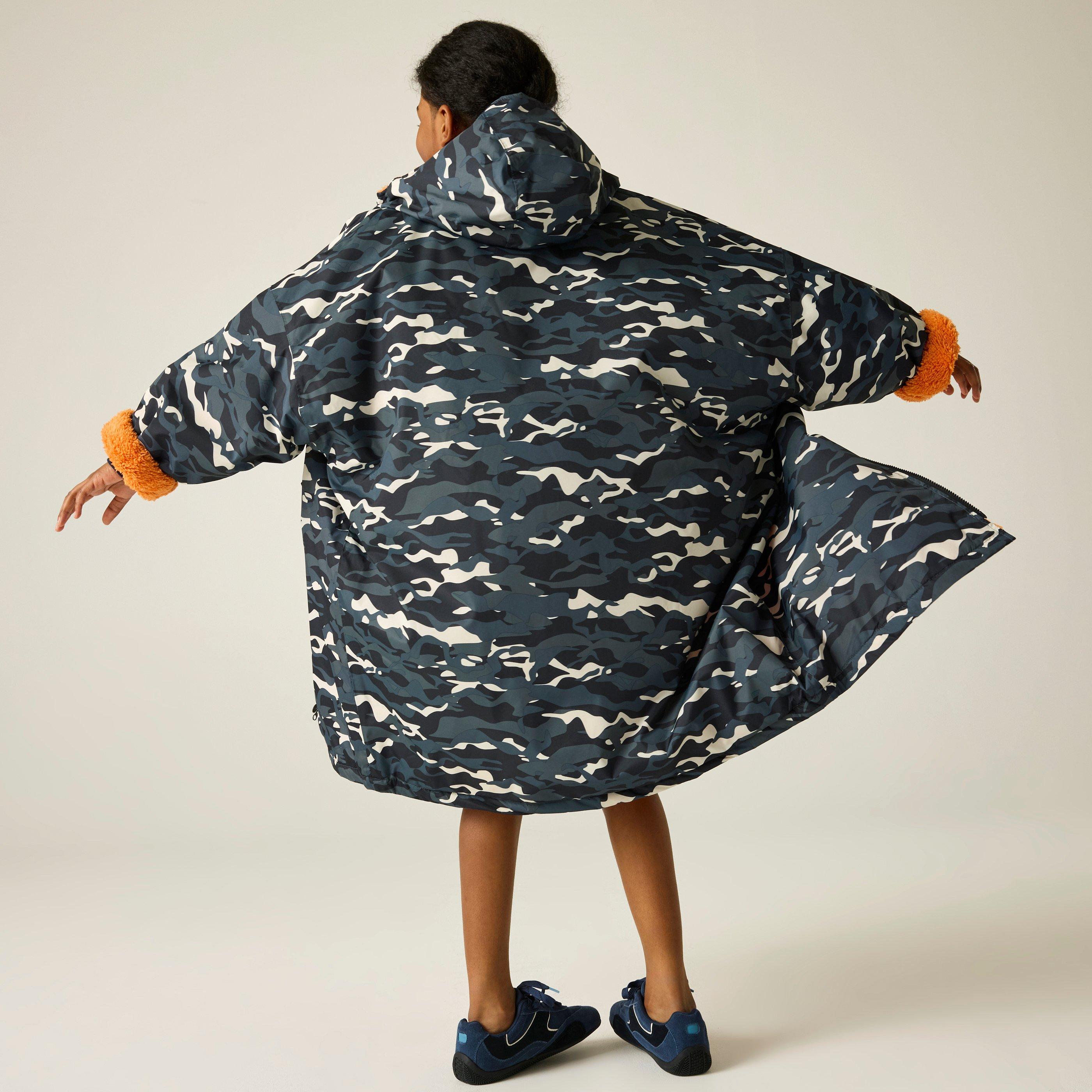 Schwarzes Tarnmuster - Regatta - Unisex Kids Fleece Lined Oversized Fit Waterproof Robe - 4