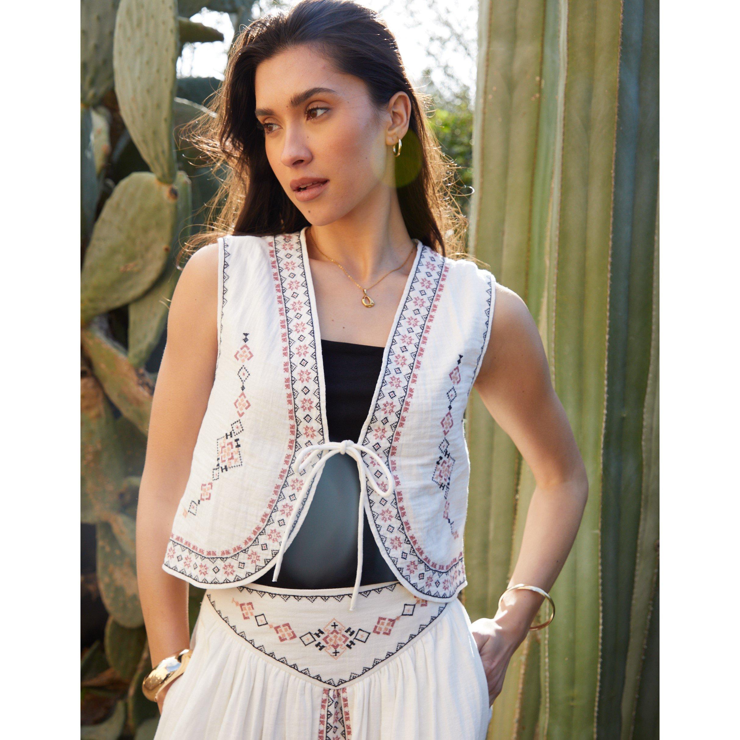 Cream - Threadbare - Inya Lightweight Gilet - 2