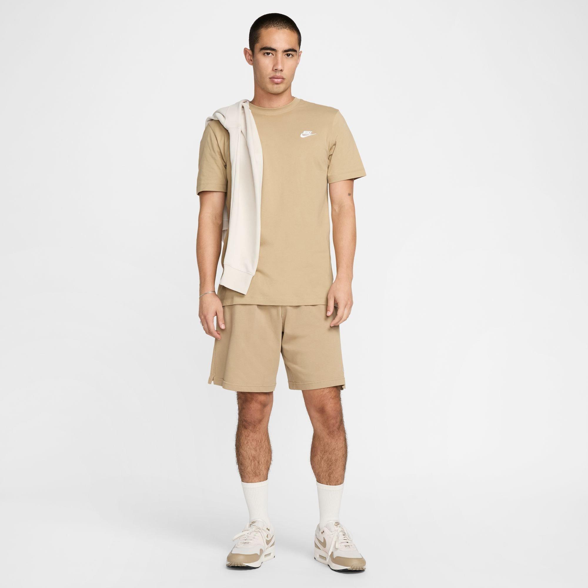 PARACHUTE BEIGE - Nike - Sportswear Club Men's T-Shirt - 6