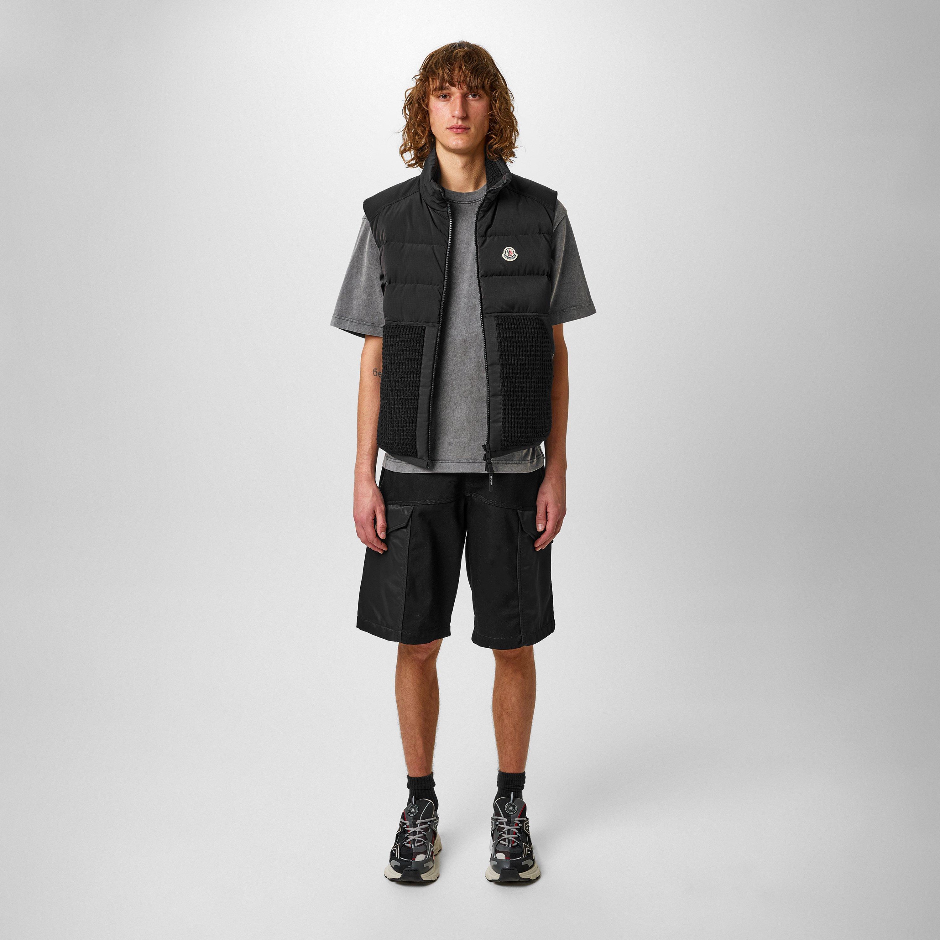Black 999 - Moncler - Men's Larici Down Filled Stand Collar Gilet - 6