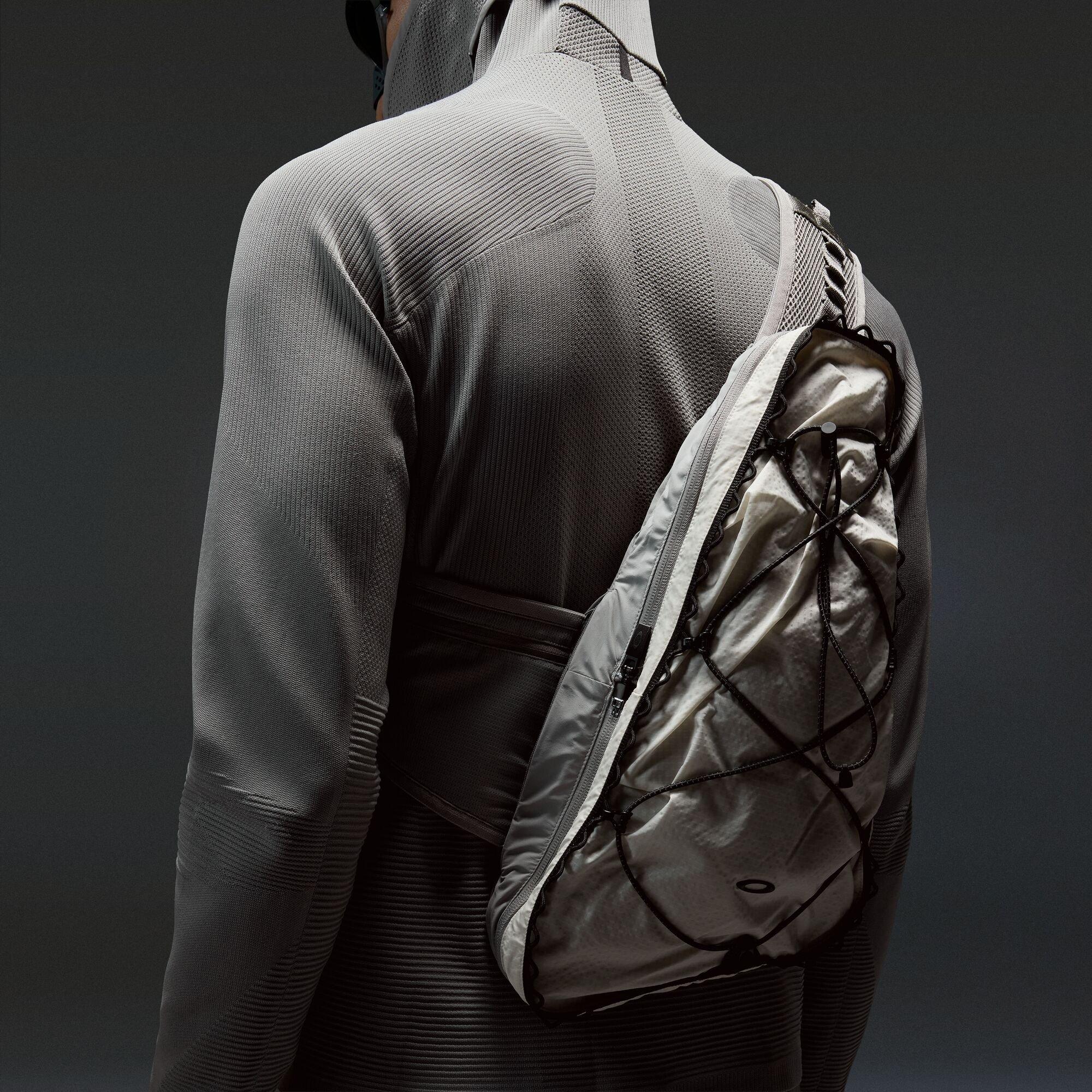 Cement - Oakley - Latitude Sling Jacket - 5
