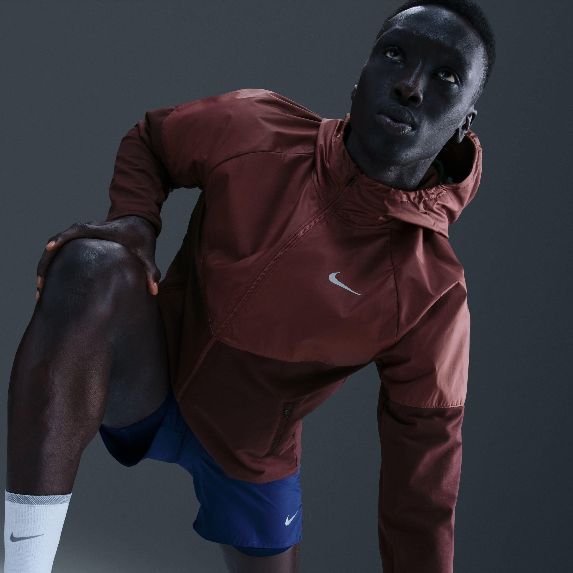 BurgundyRefl - Nike - Wntrzd Mlr Jkt Sn99 - 12