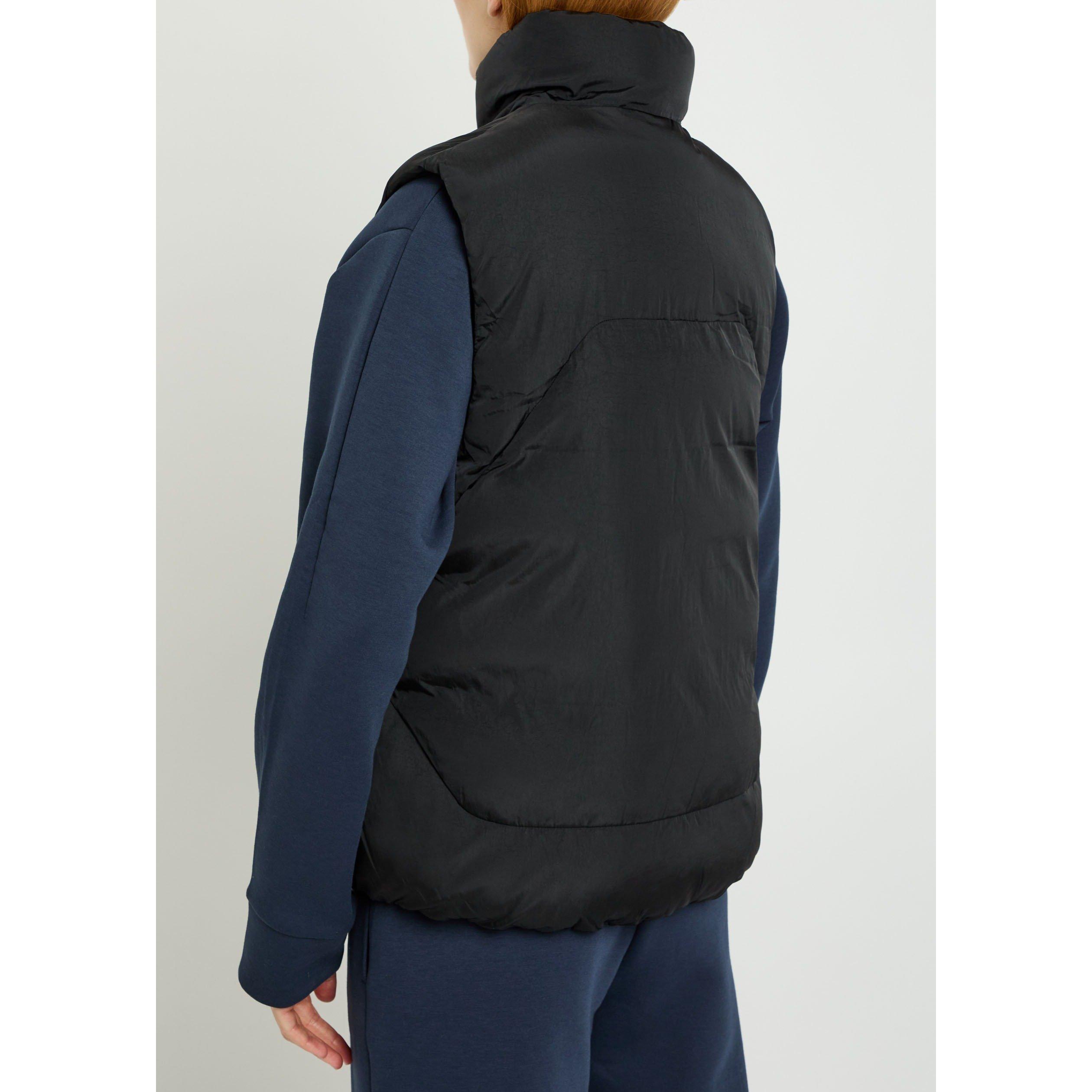 BLACK - On - Women's All Day Puffer Gilet - 3