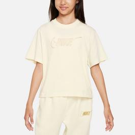 Nike Sportswear Junior Girls Boxy T Shirt