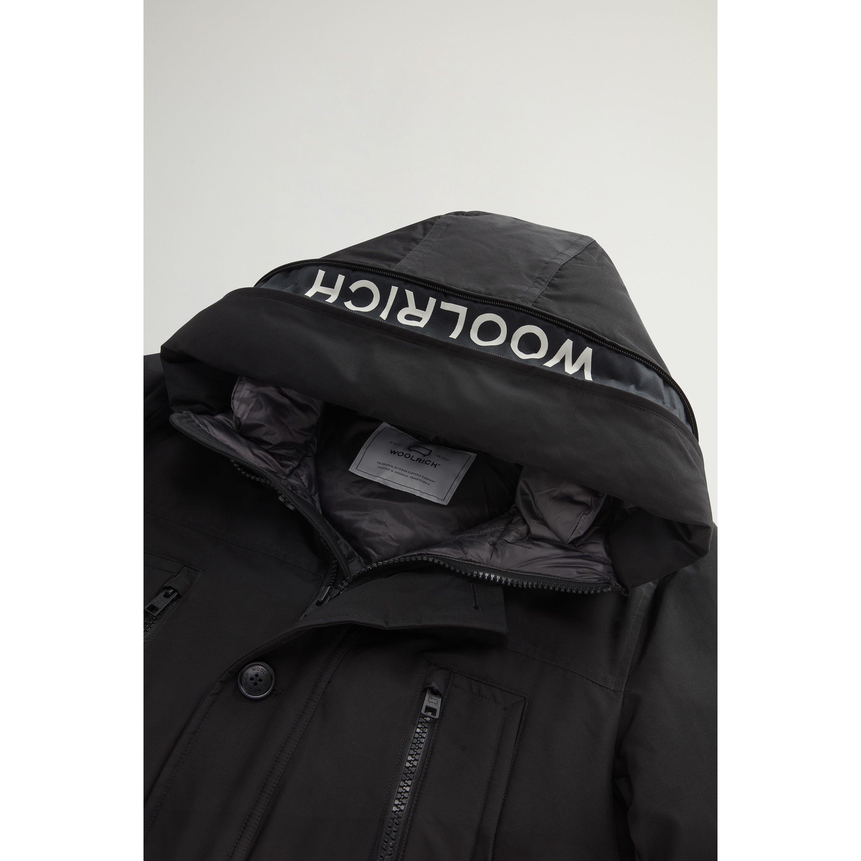 Black BLK - Woolrich - Men's Arctic Water Resistant Down Parka - 2