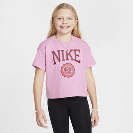 Nike Sportswear Graphic Junior Girls T-Shirt