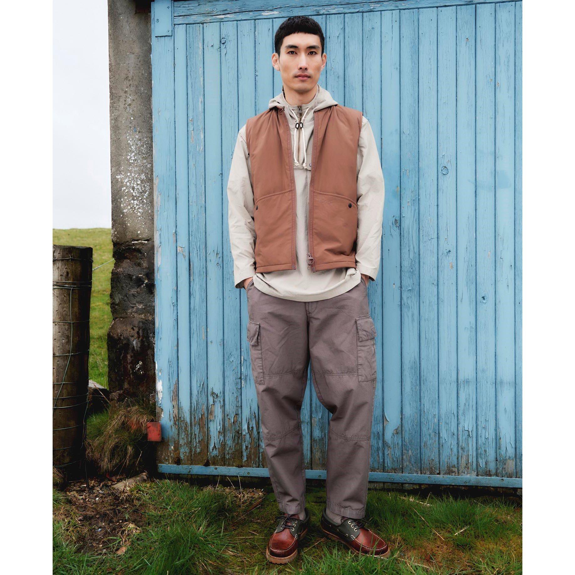 Redwood BR71 - Barbour - Men's Liddesdale Sleeveless Full Zip Gilet - 7