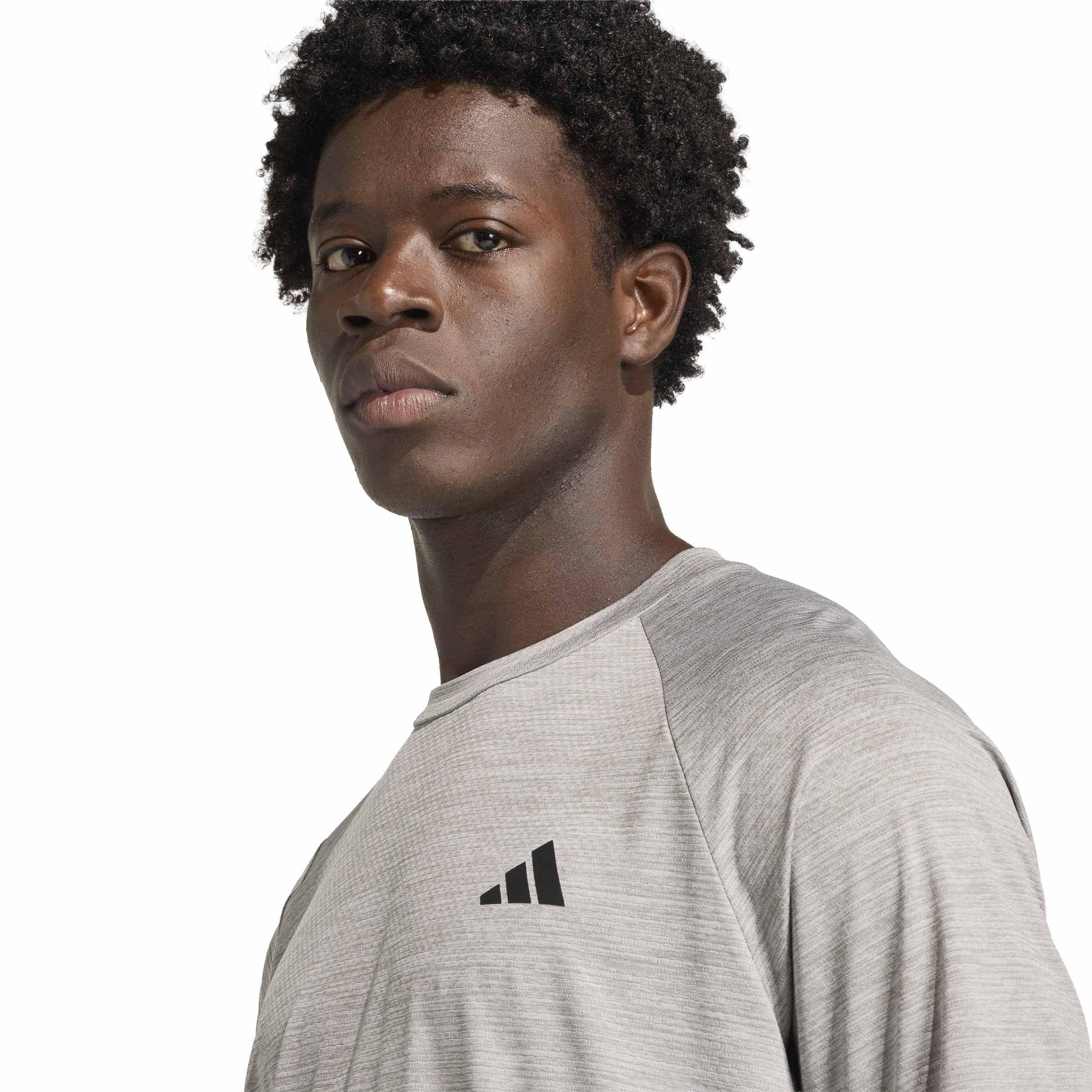 GrisMarl/Noir - adidas - Adidas Tech Ess Tee Sn99 - 4
