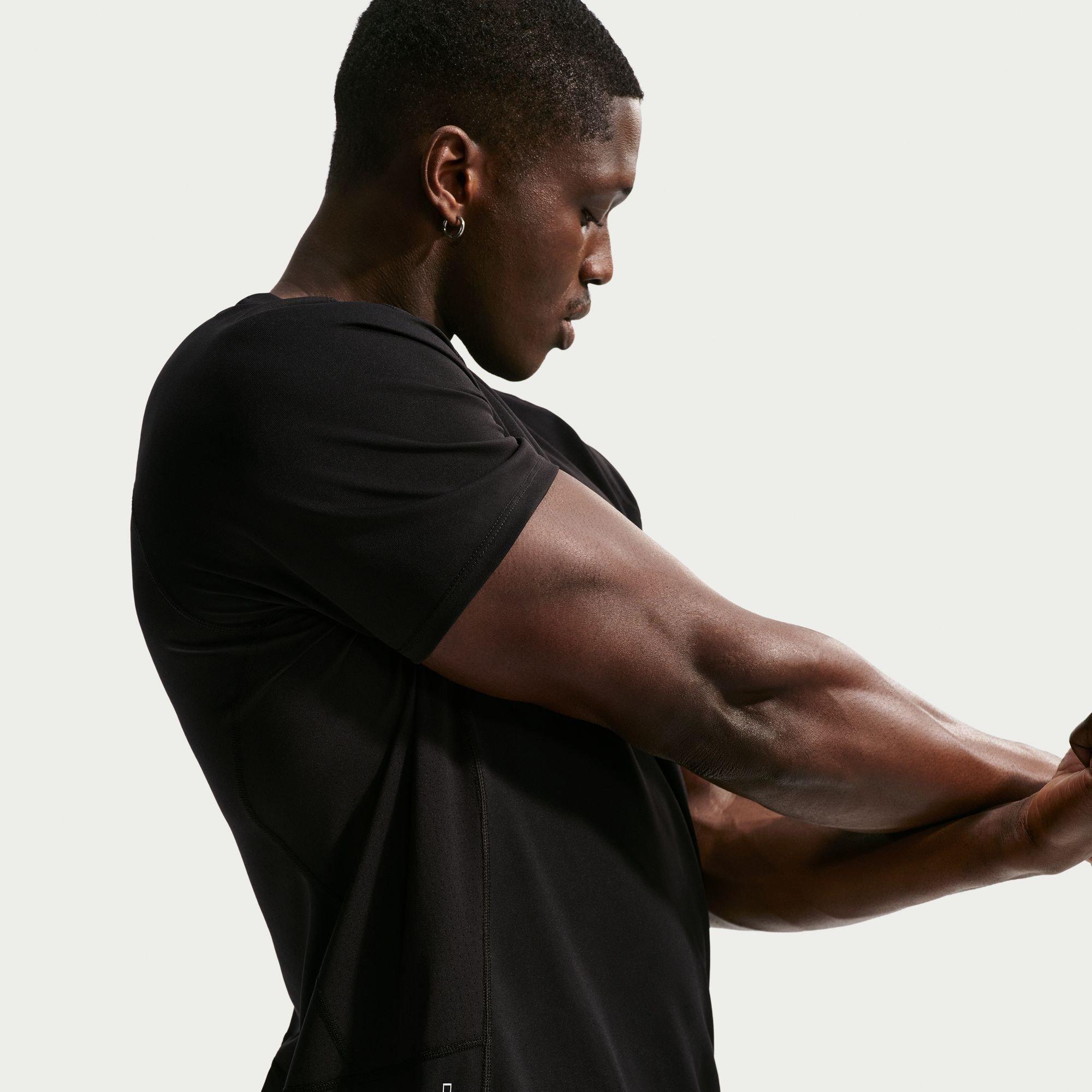 Preto/Branco - Nike - Pro Training Dri-FIT Short Sleeve Top Mens - 11