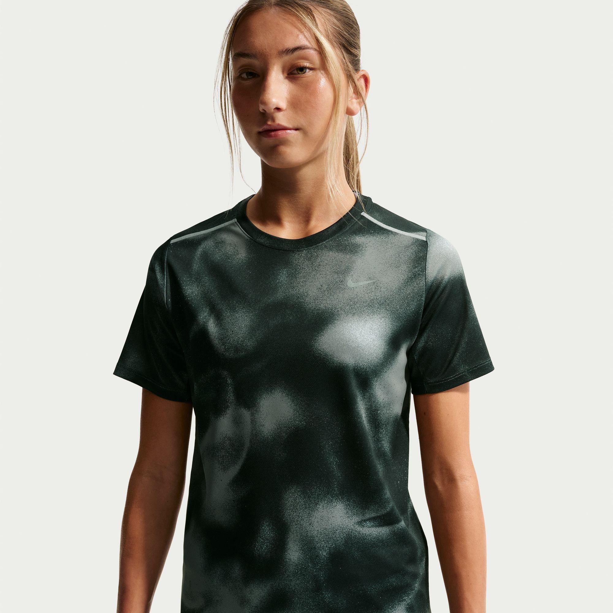 Black/Silver