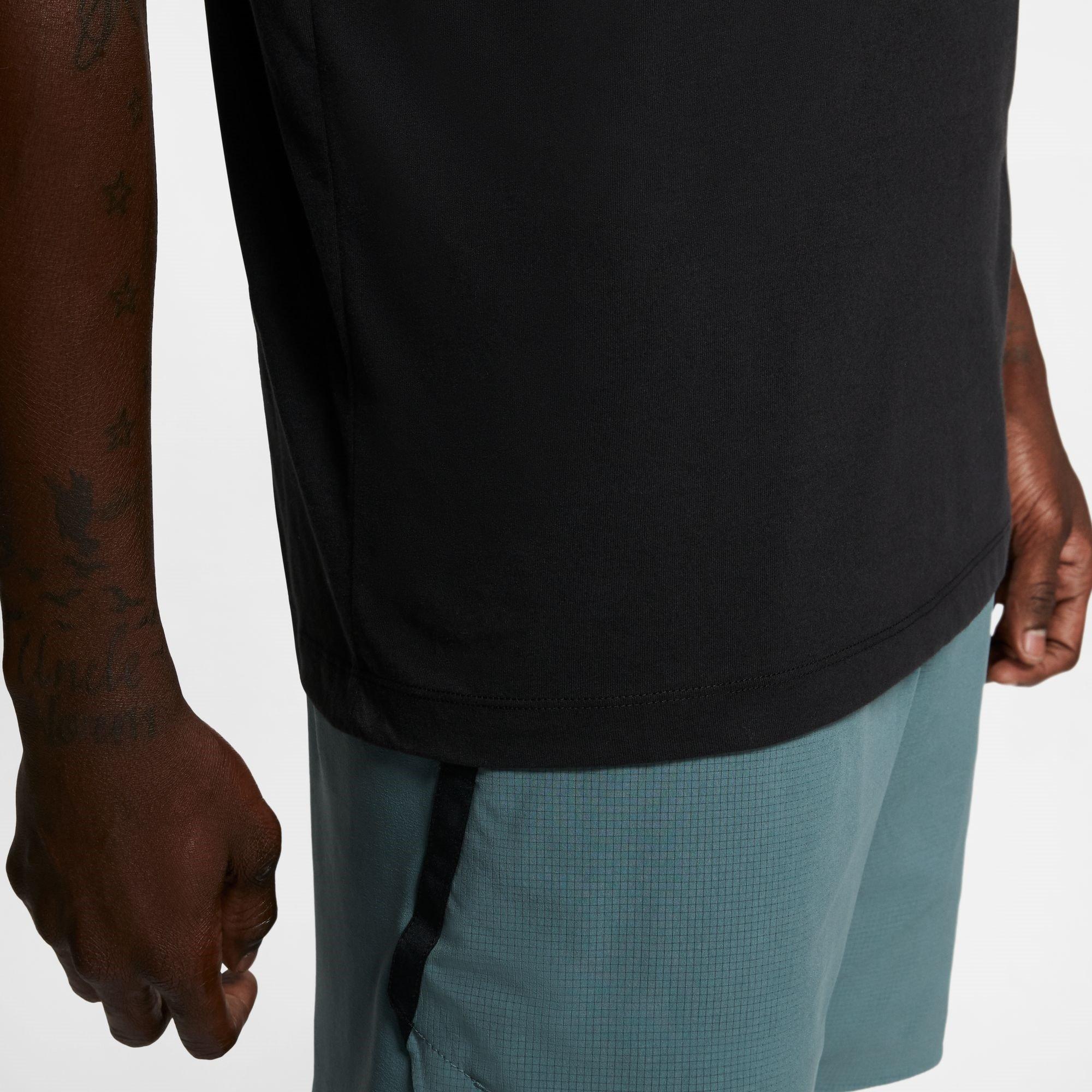 NERO/BIANCO - Nike - Dri-FIT Men's Training T-Shirt - 10