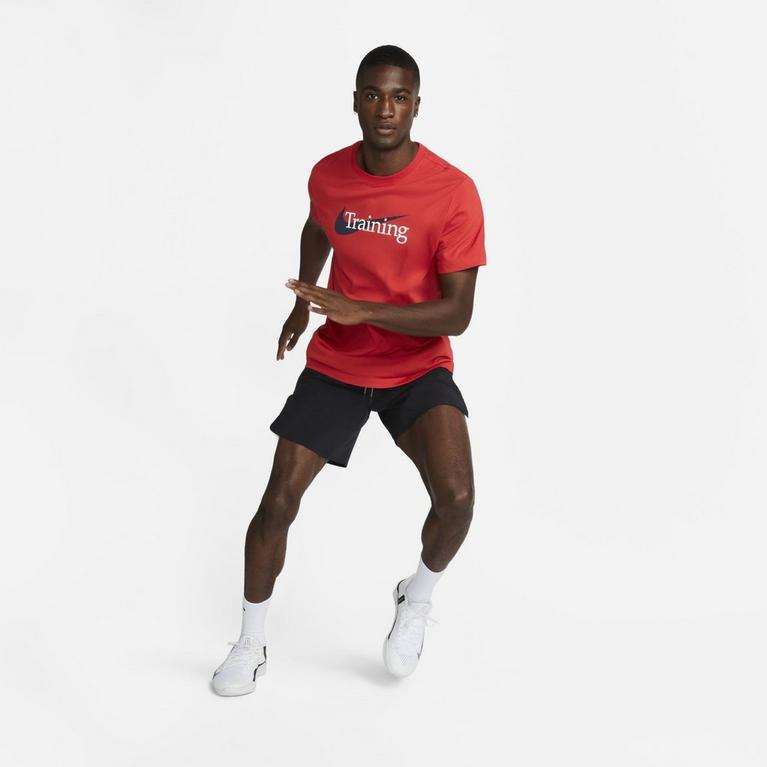 Rouge universitaire - Nike - Nike Sportswear will launch the first set of - 4